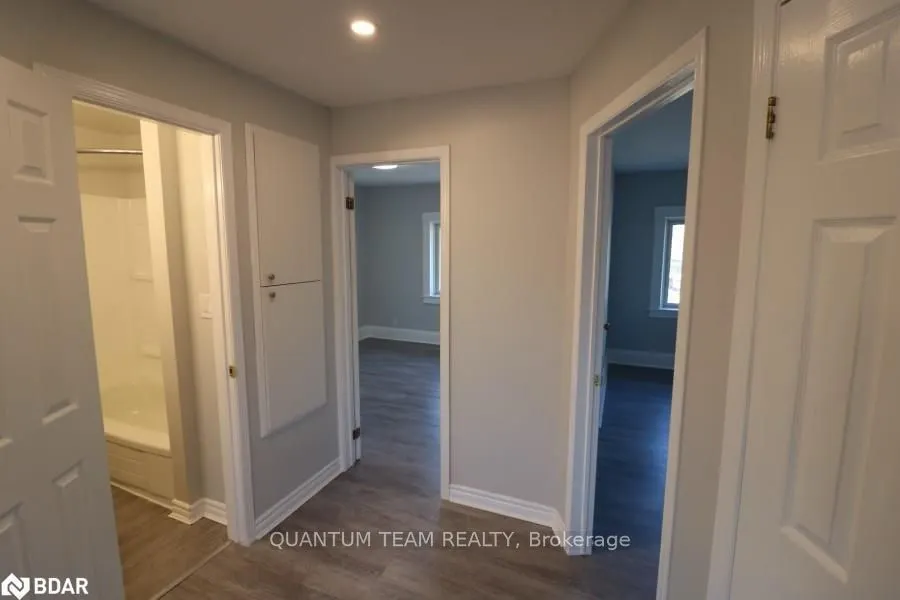 27 Berryman Avenue, #Upper unit