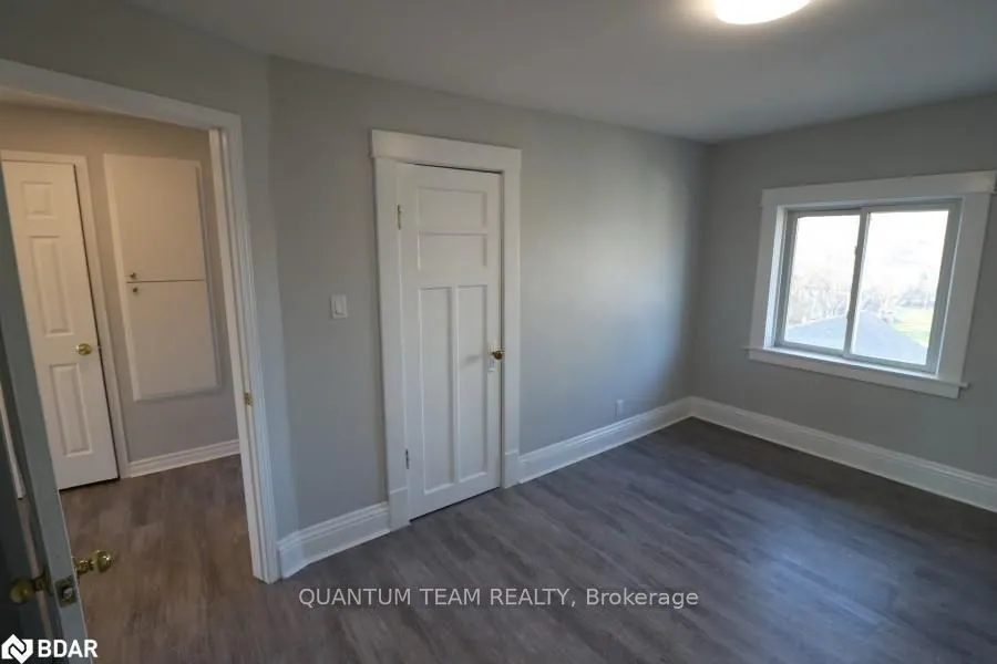 27 Berryman Avenue, #Upper unit