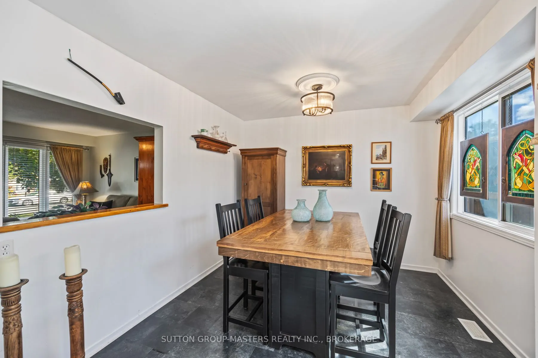 759 Somerset Crescent