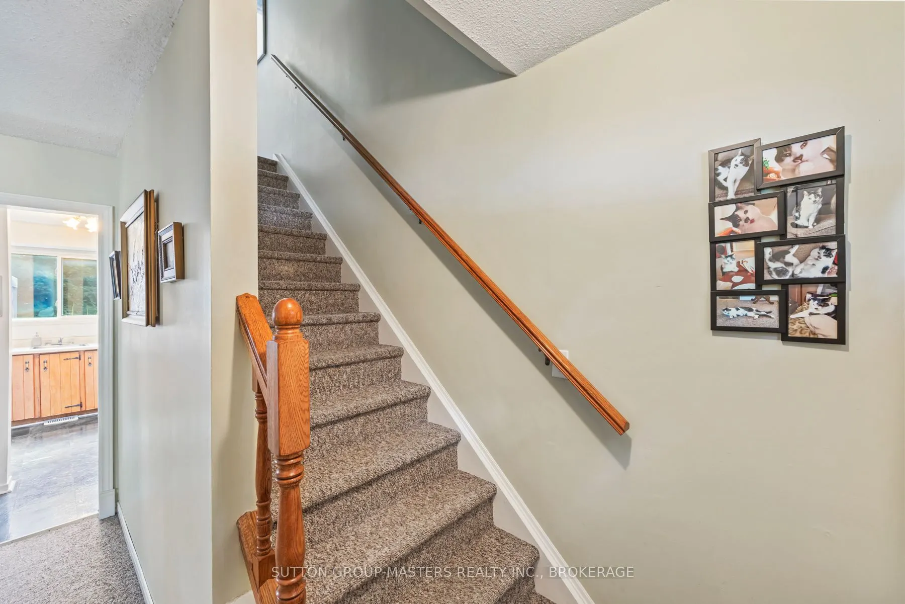759 Somerset Crescent