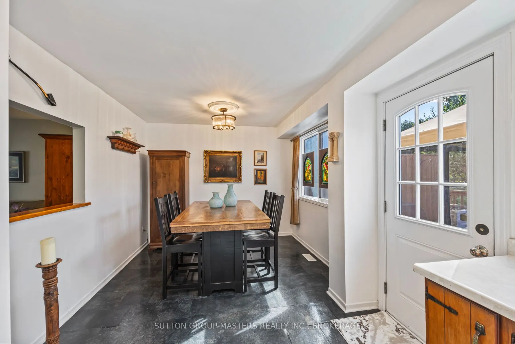 759 Somerset Crescent