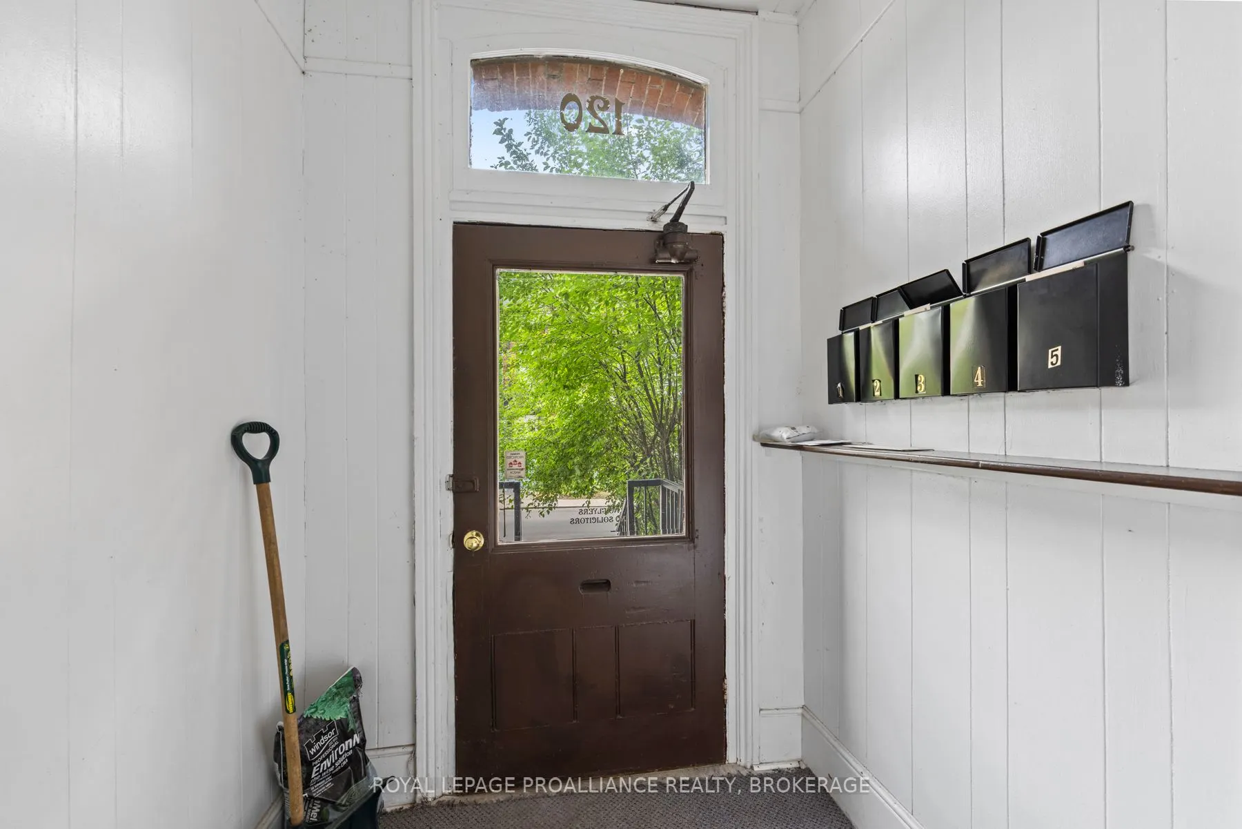 120 Bagot Street