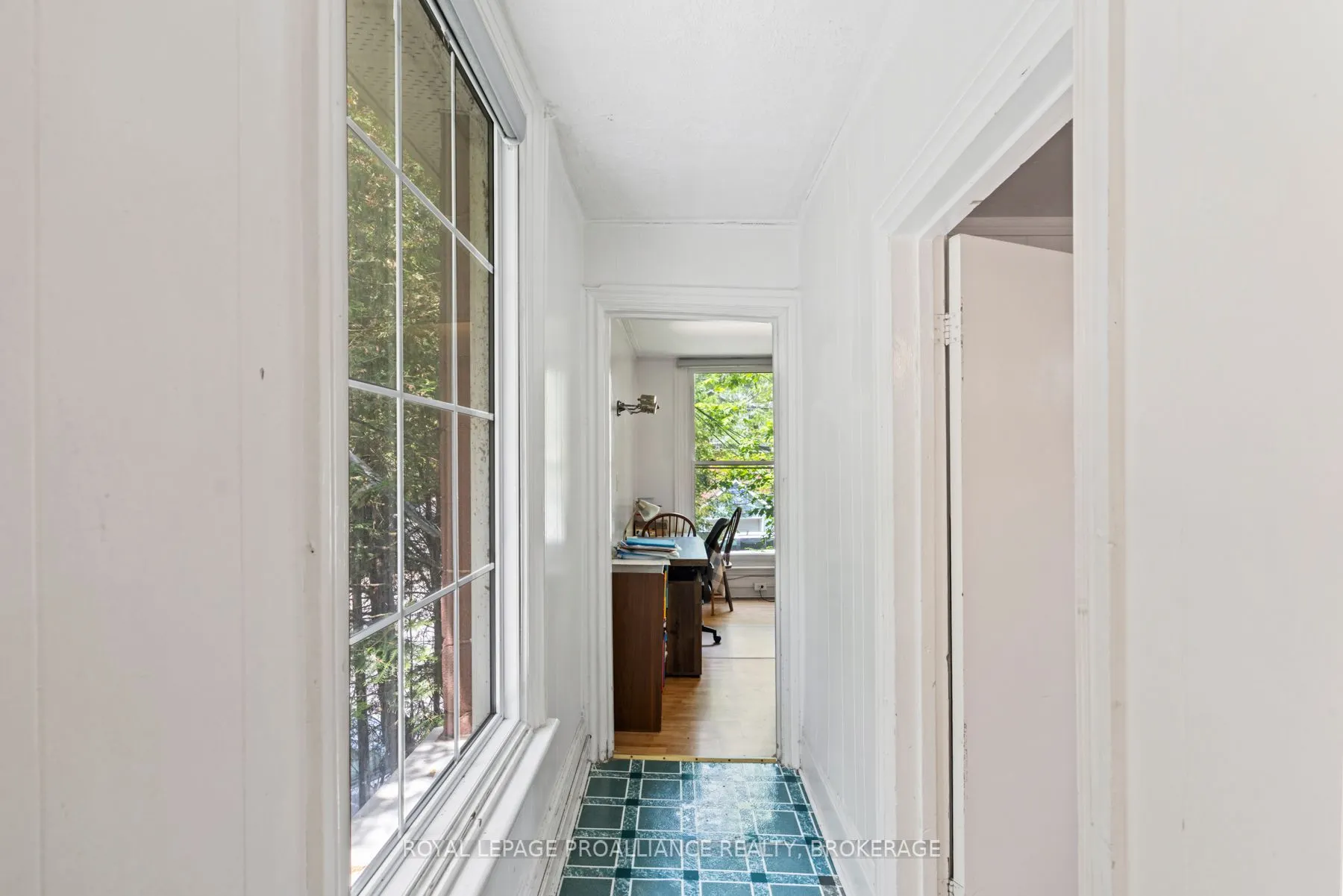 120 Bagot Street