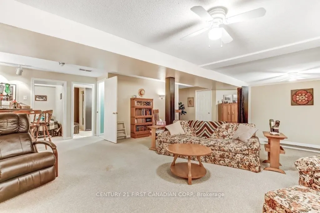 825 Shelborne Street, #17