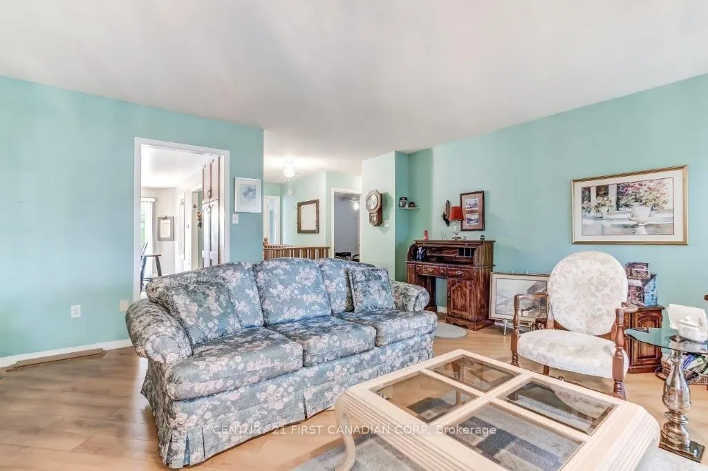825 Shelborne Street, #17