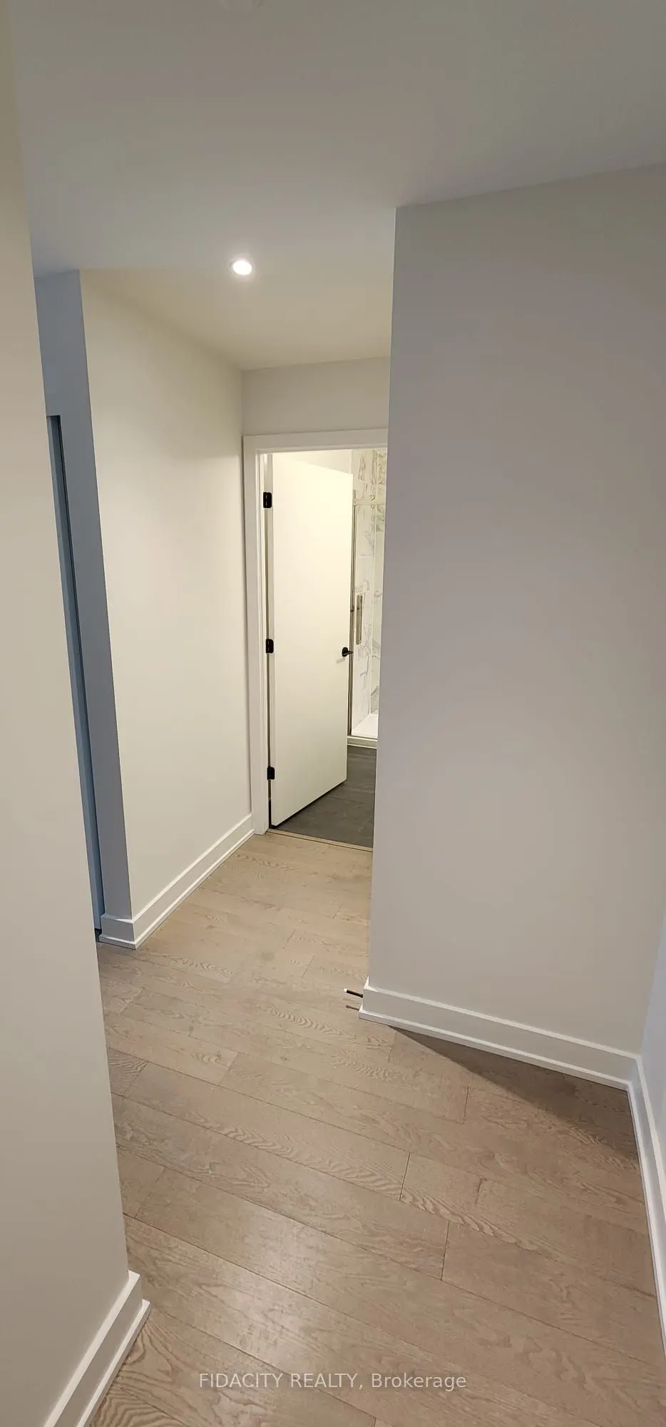 560 Rideau Street, #515