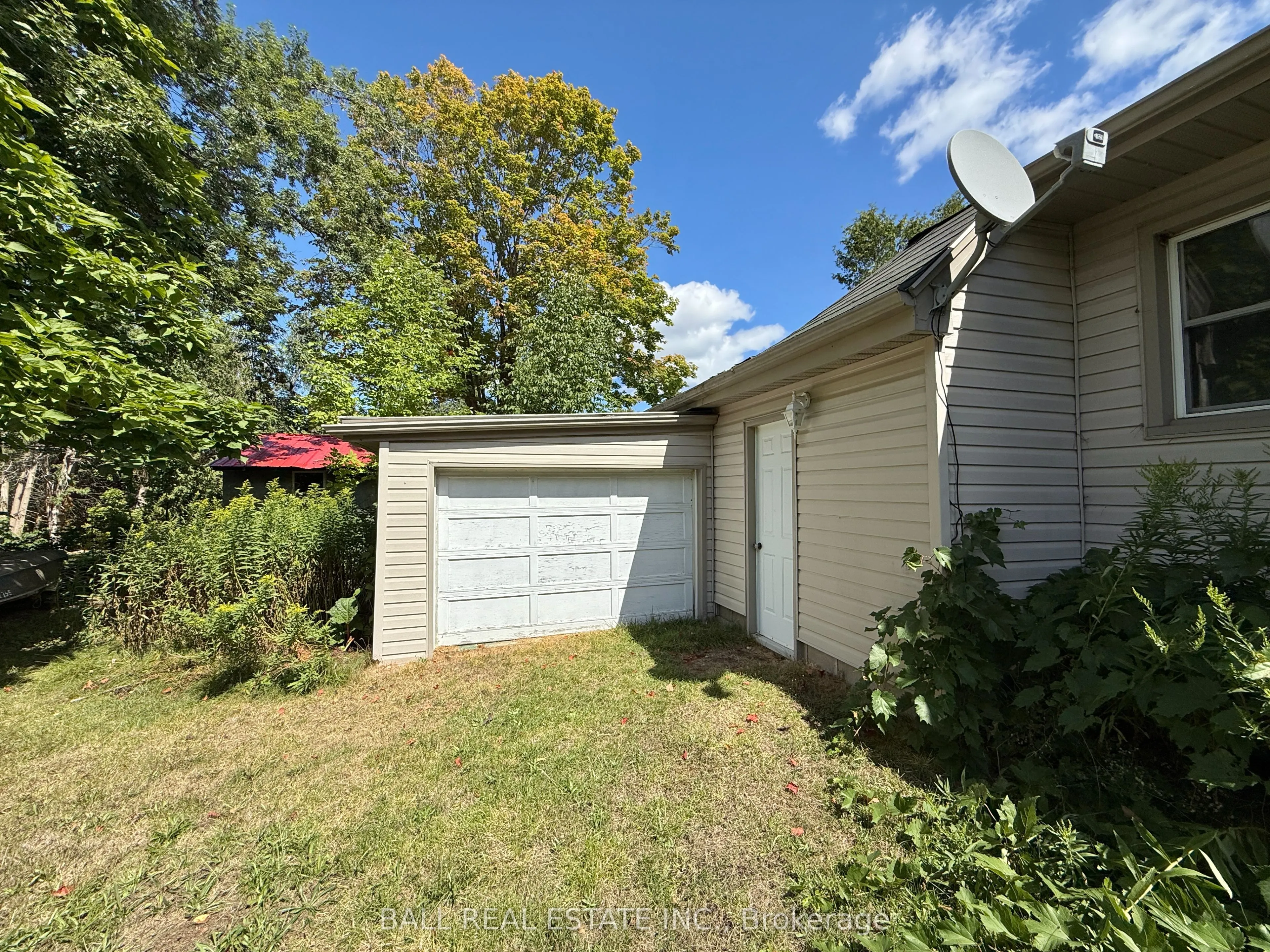 3017 Lakefield Road