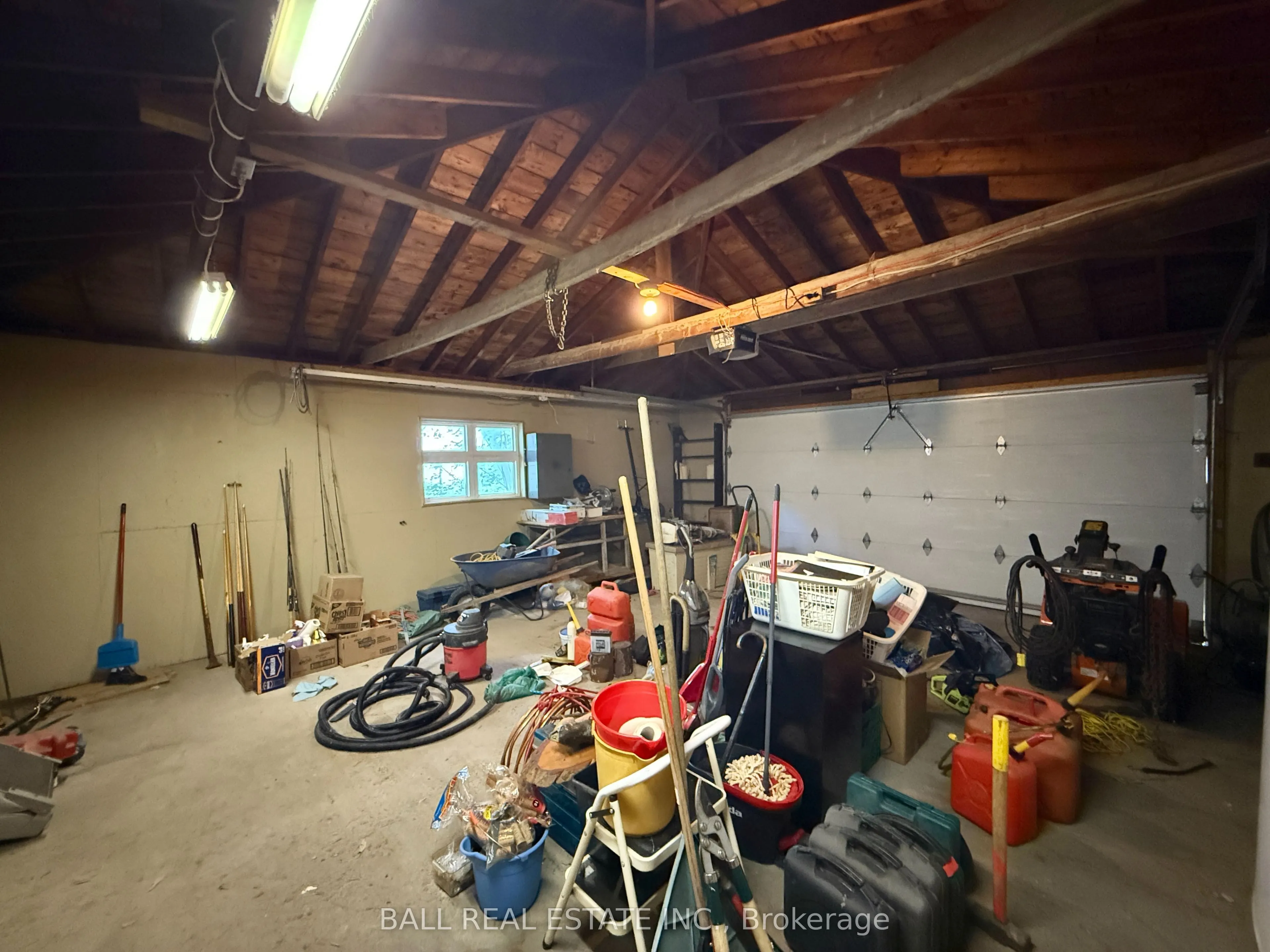 3017 Lakefield Road