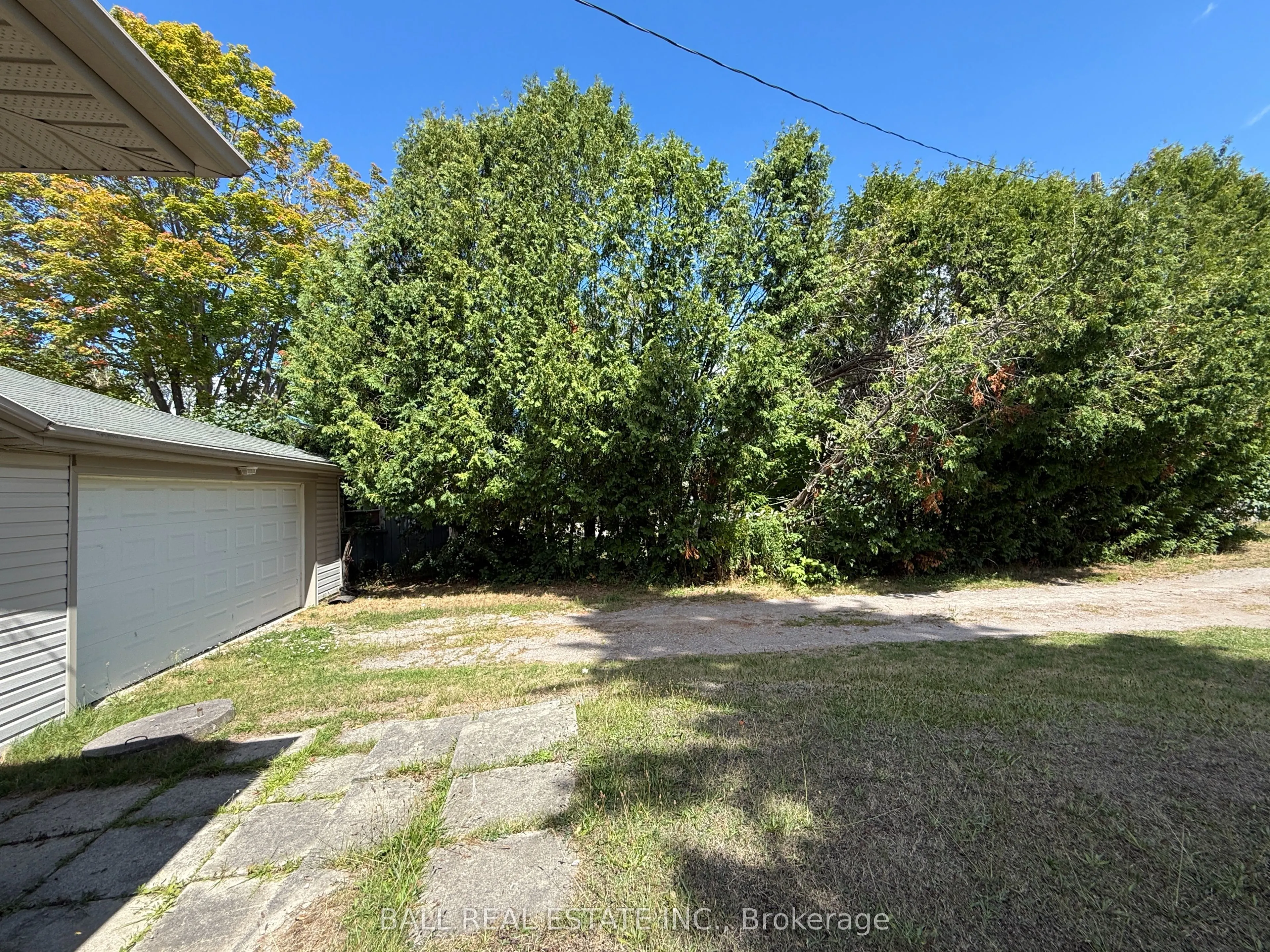 3017 Lakefield Road