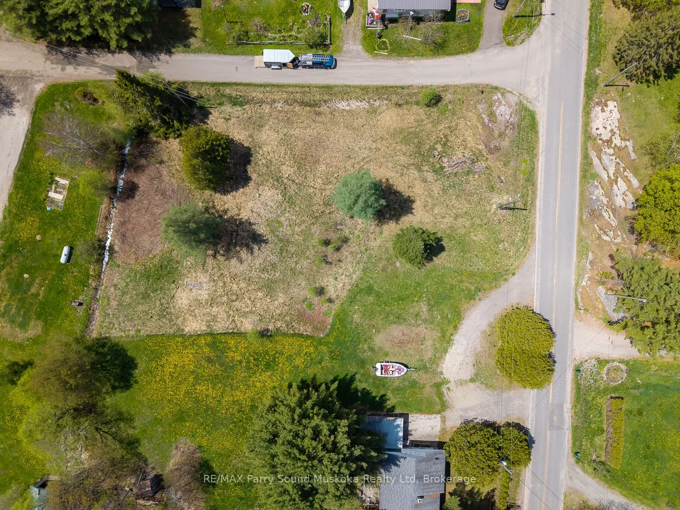 63 Pineridge Drive