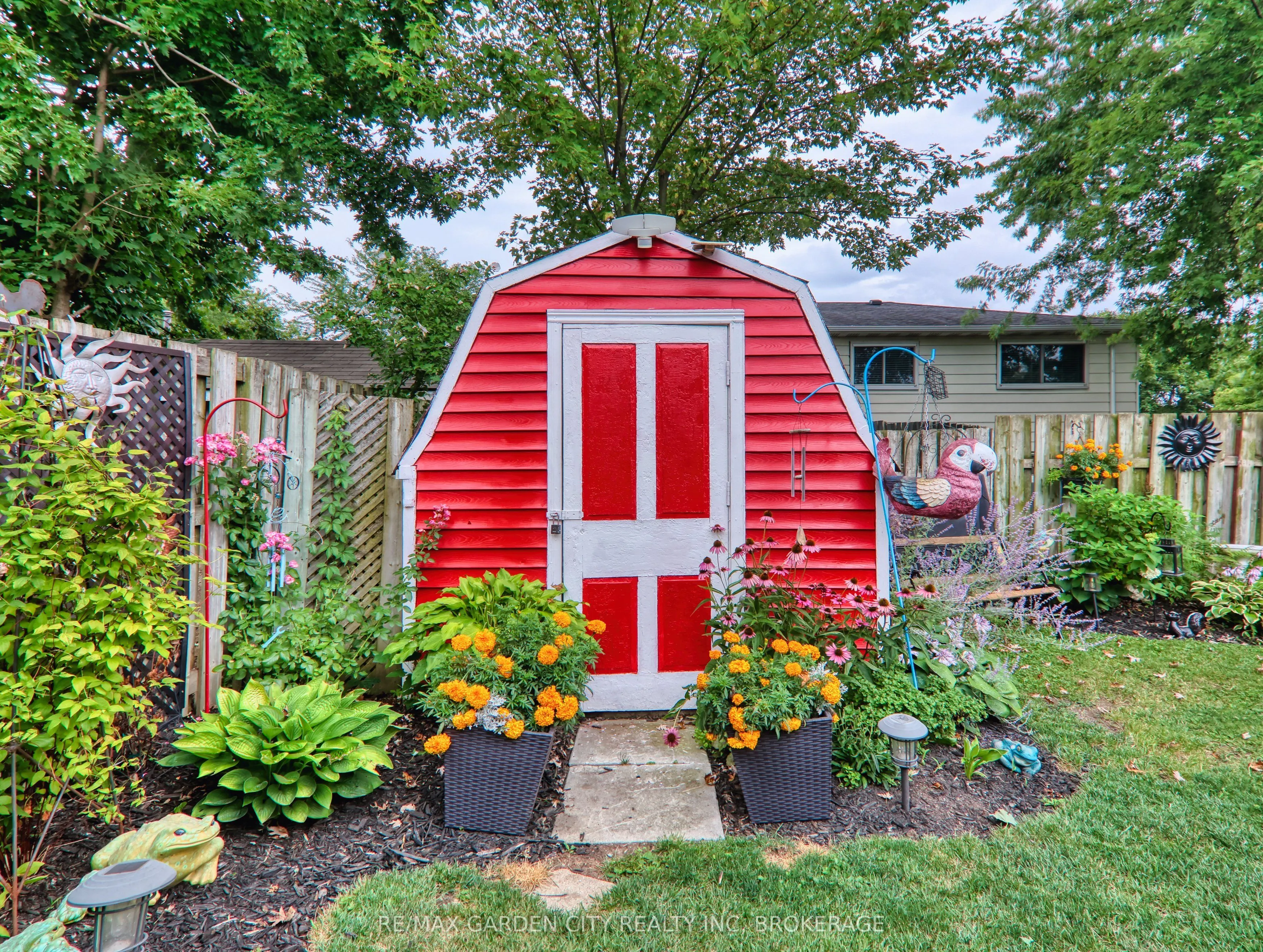 196 Keefer Road
