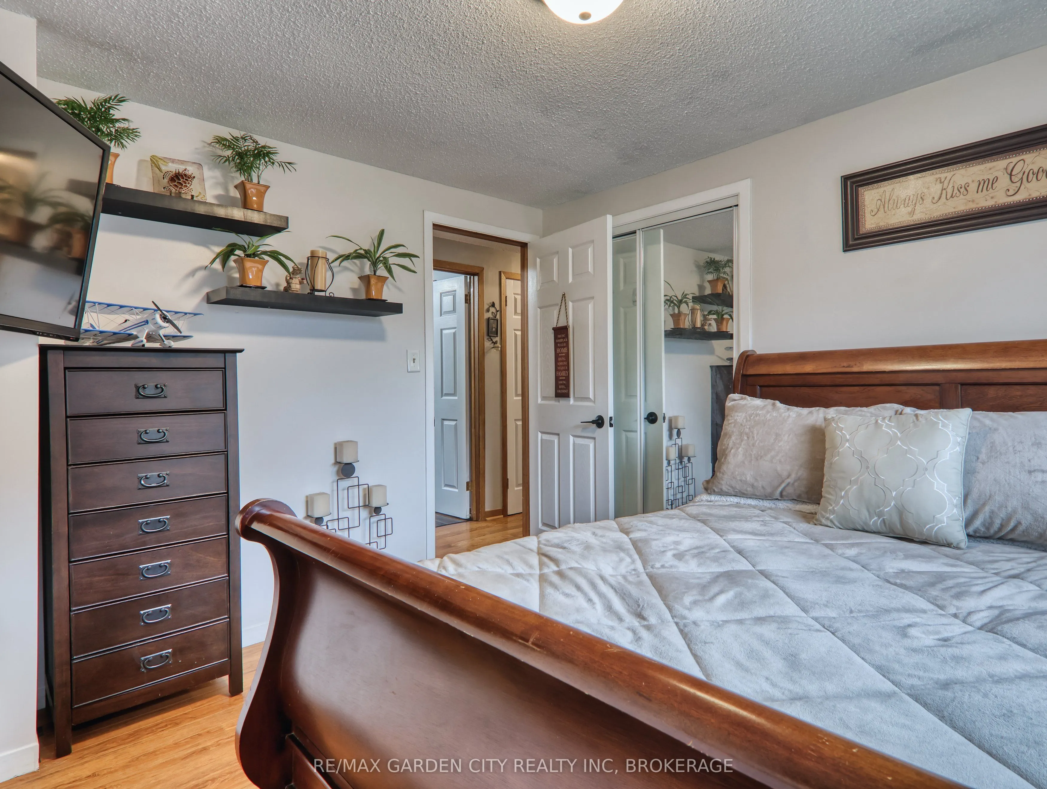 196 Keefer Road
