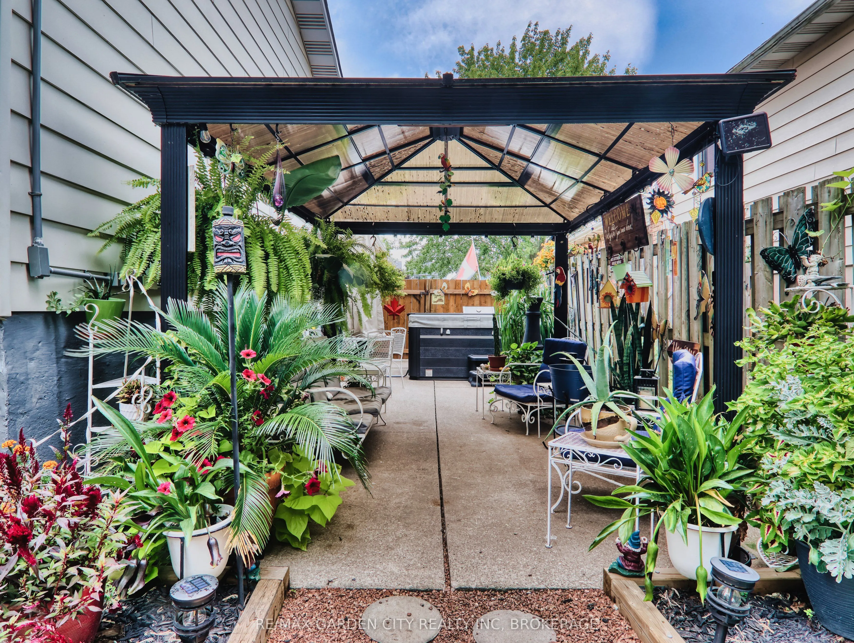 196 Keefer Road
