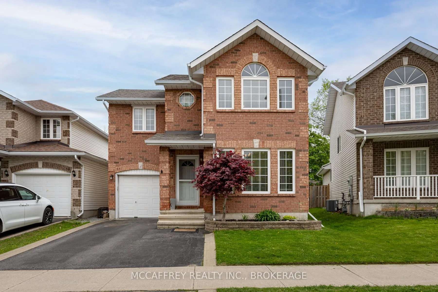 81 SCHOONER Drive