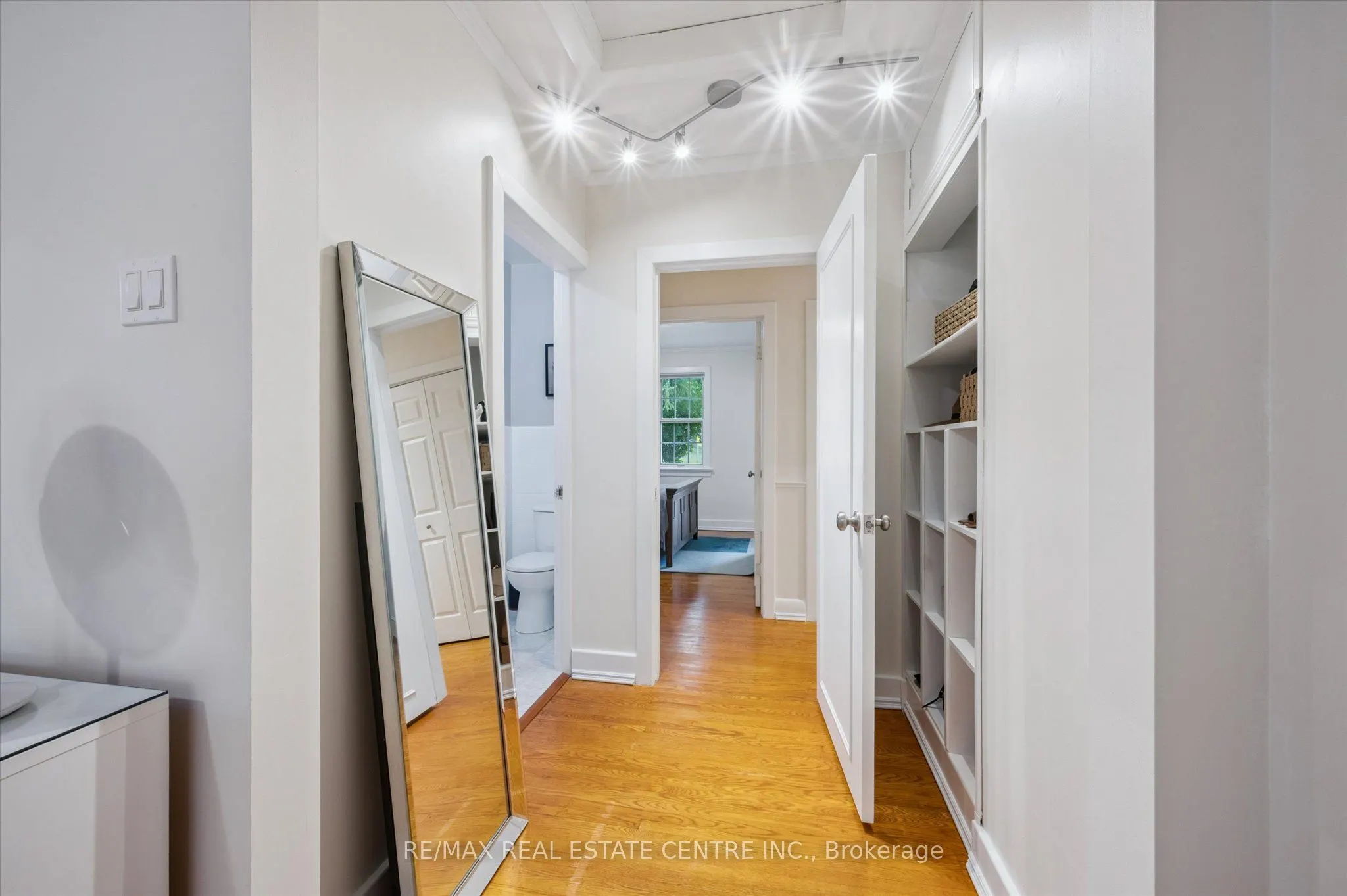 120 Riverbank Drive
