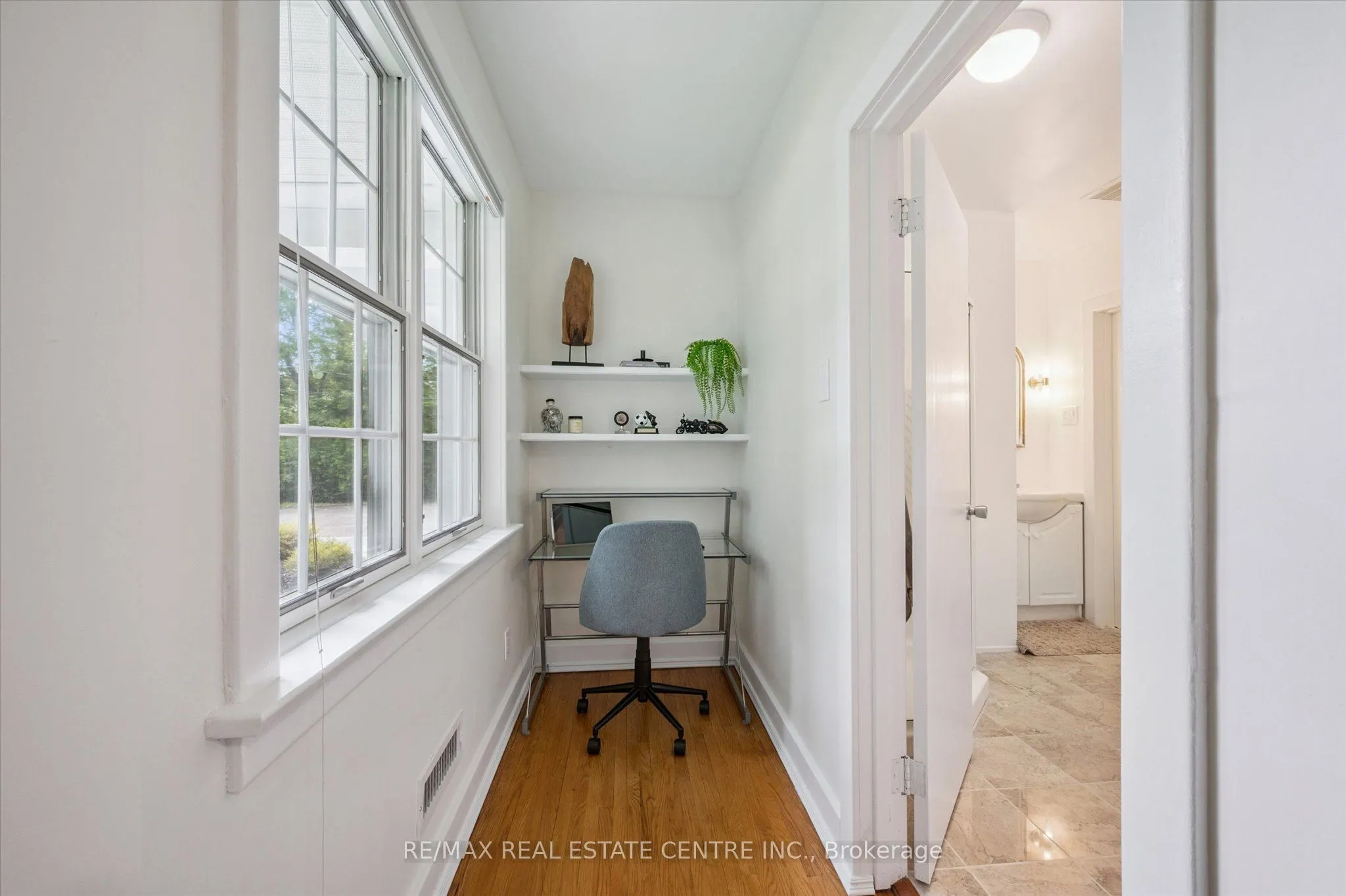 120 Riverbank Drive
