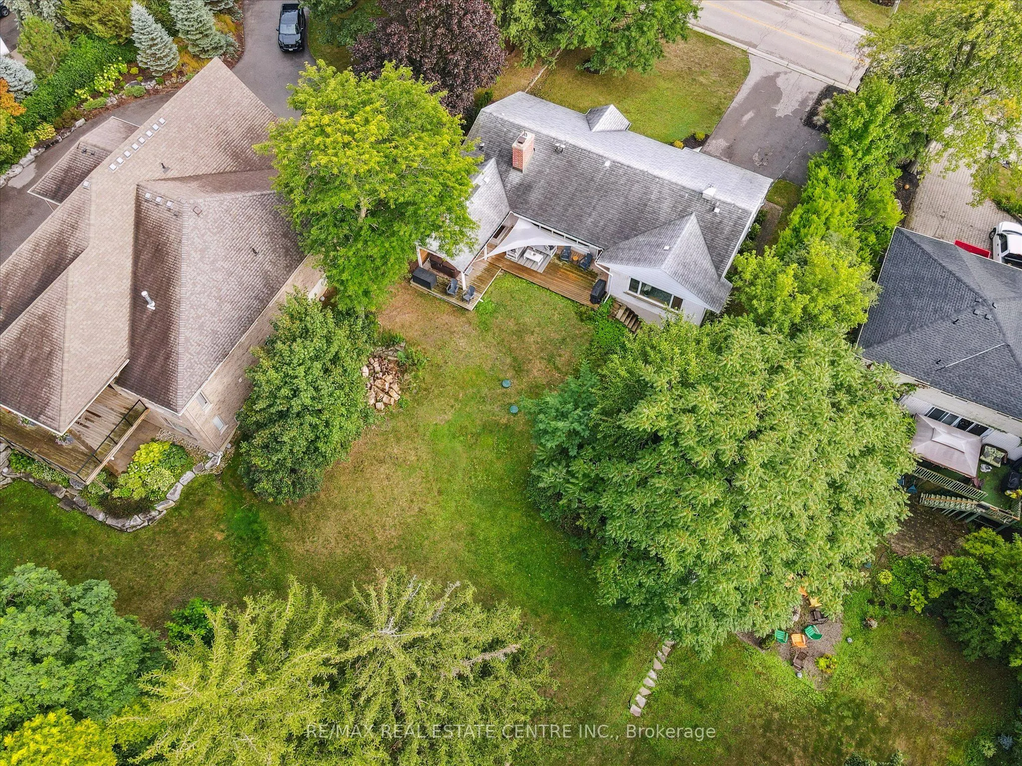 120 Riverbank Drive