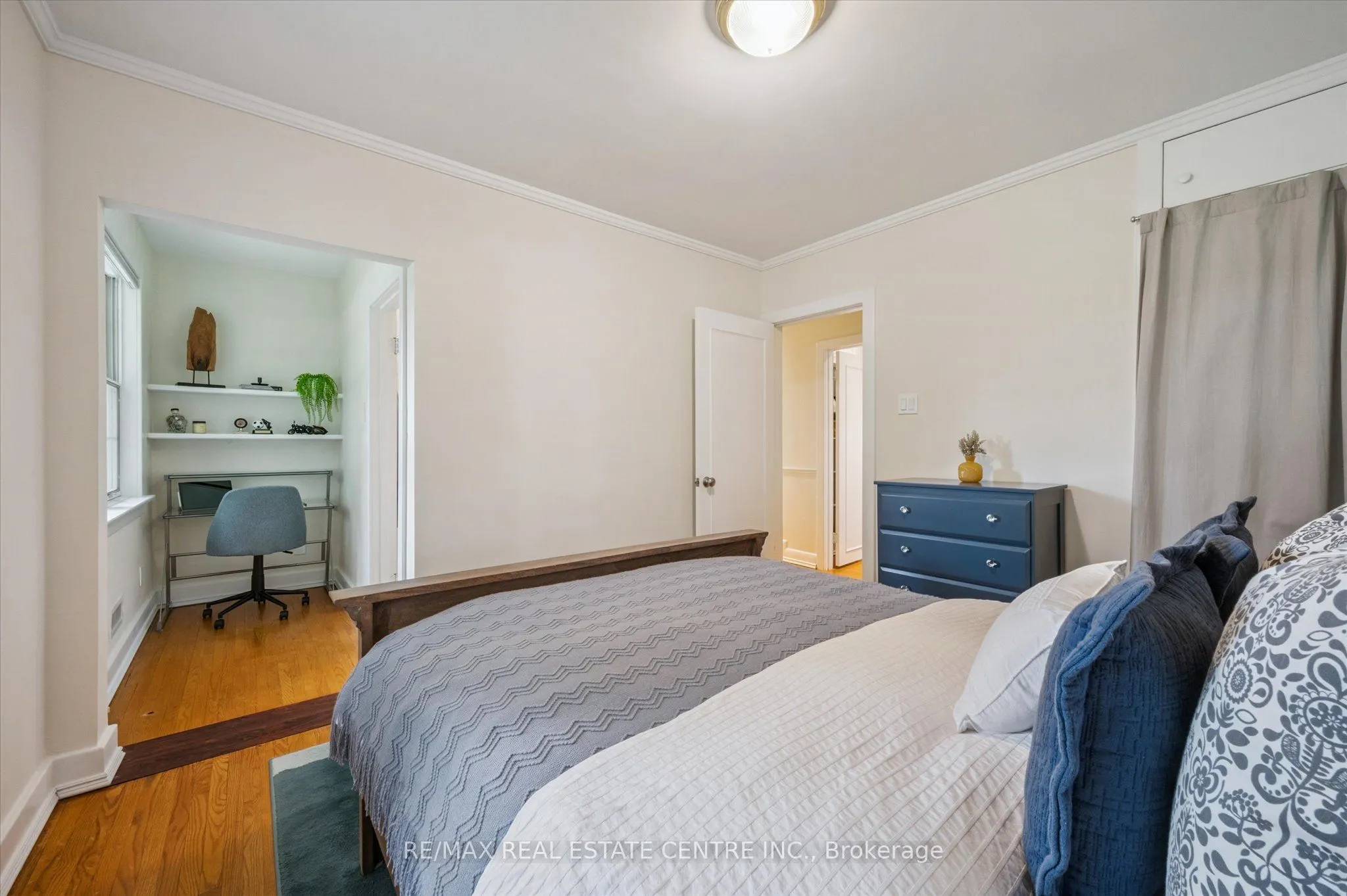 120 Riverbank Drive