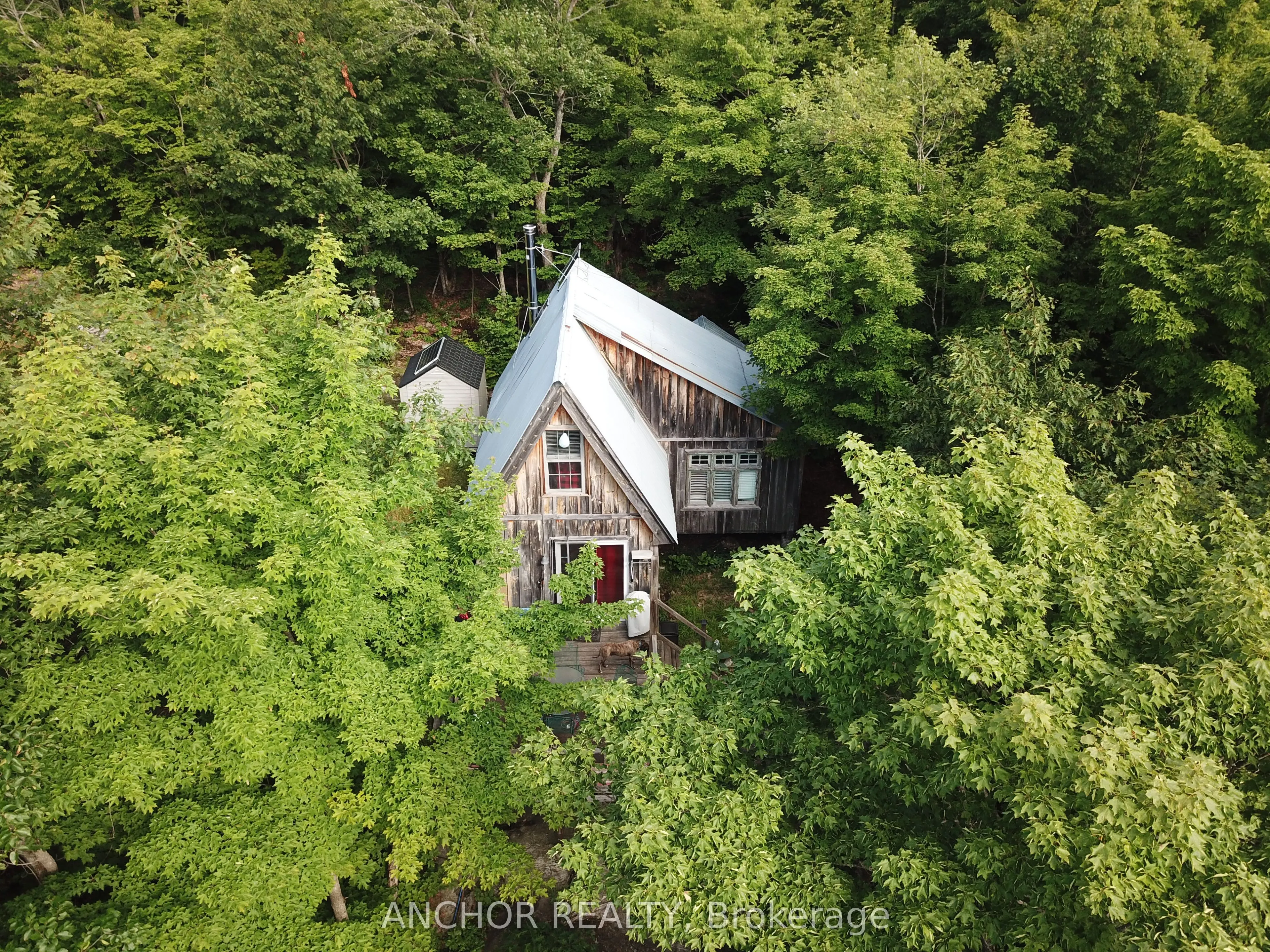 550 shawanaga Lane
