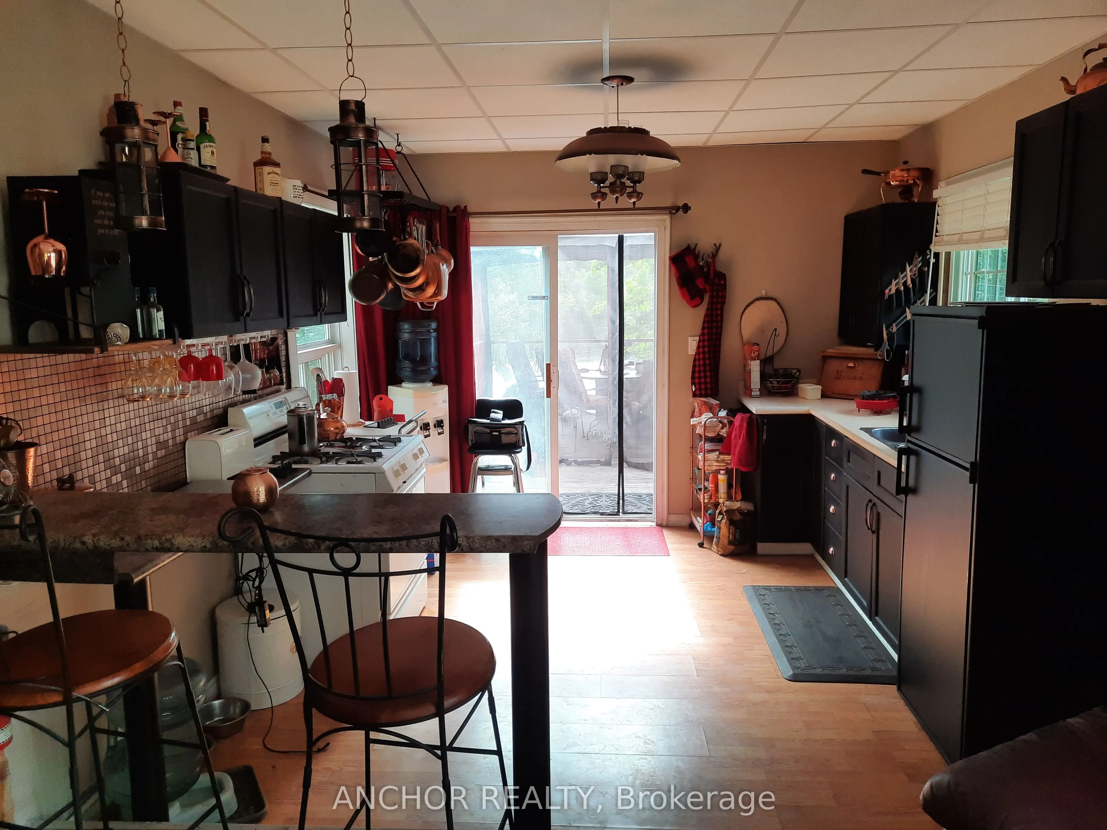550 shawanaga Lane