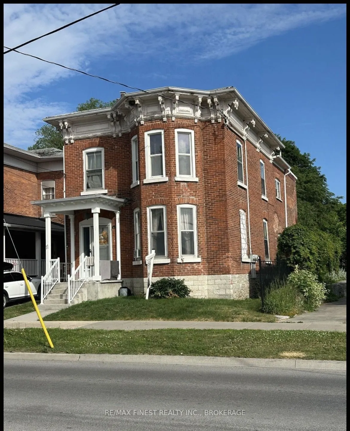 11 Bridge Street, #west