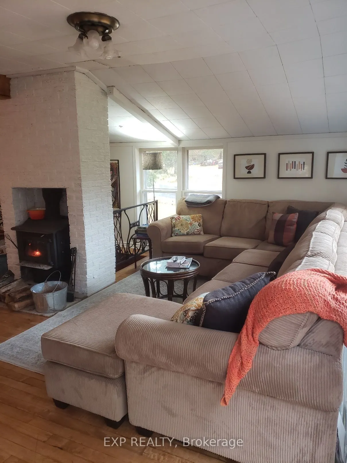 2585 Bolingbroke Road