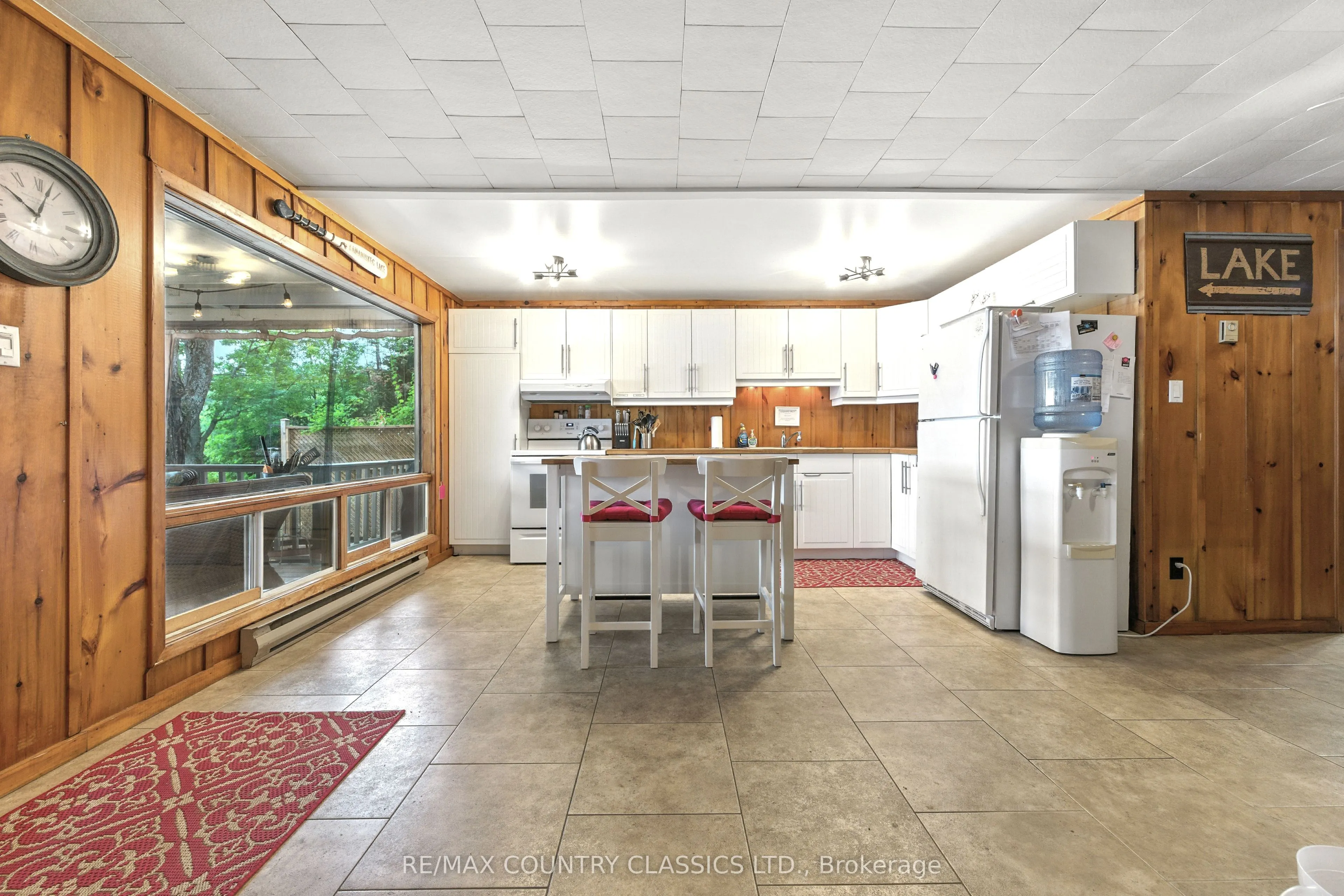 1258 Kamaniskeg Lake Road