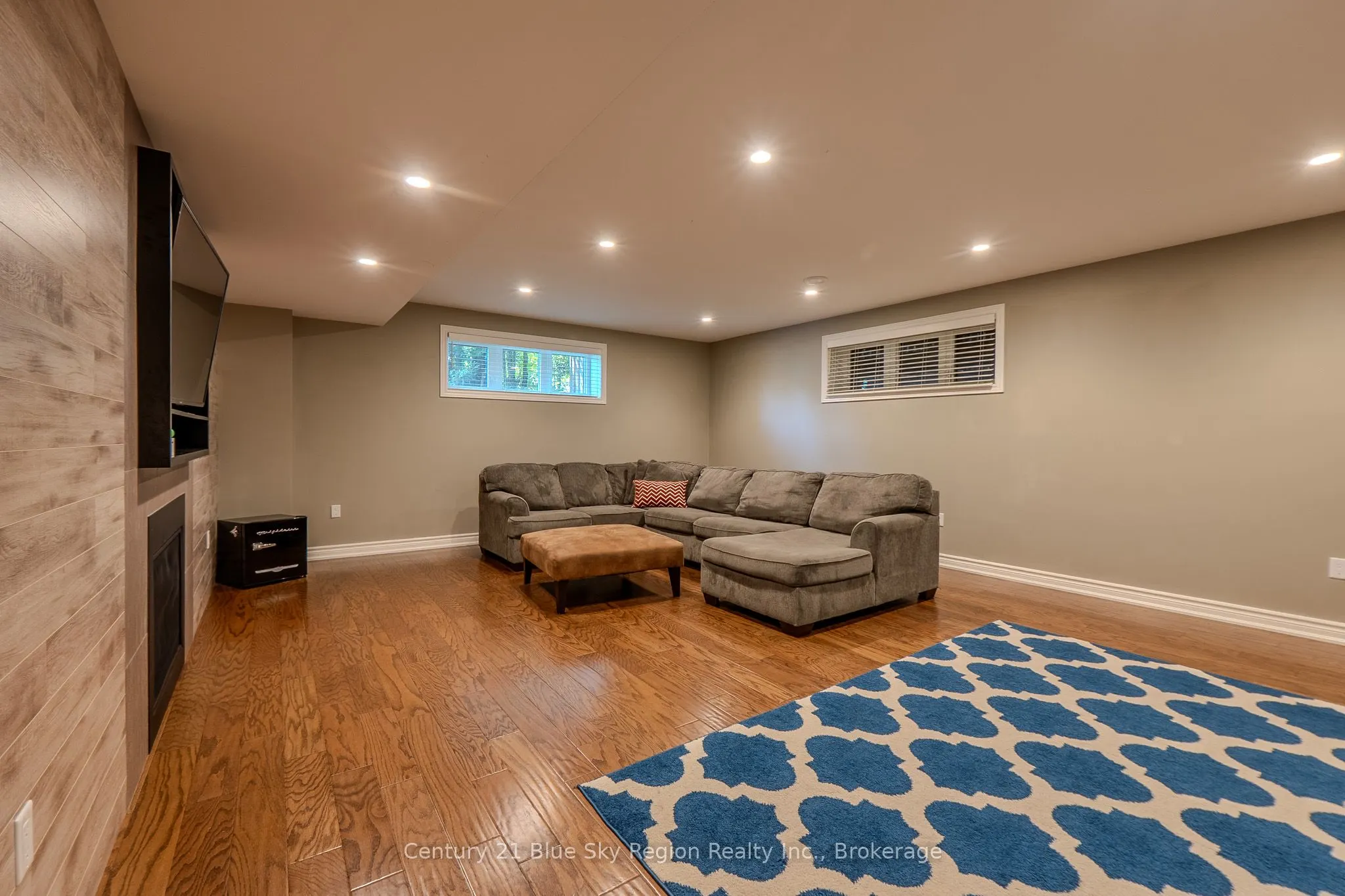 420 Pearce Street