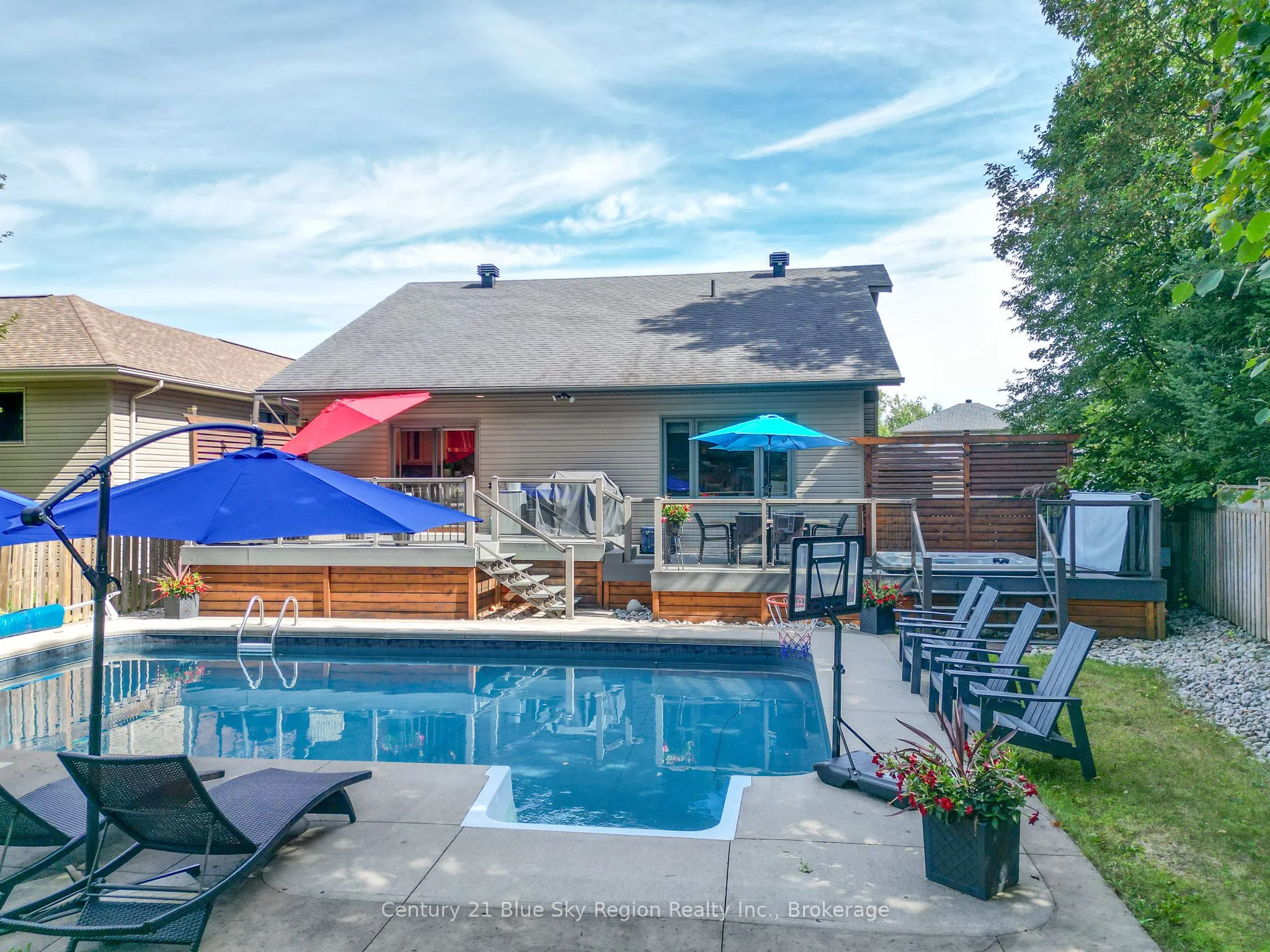420 Pearce Street