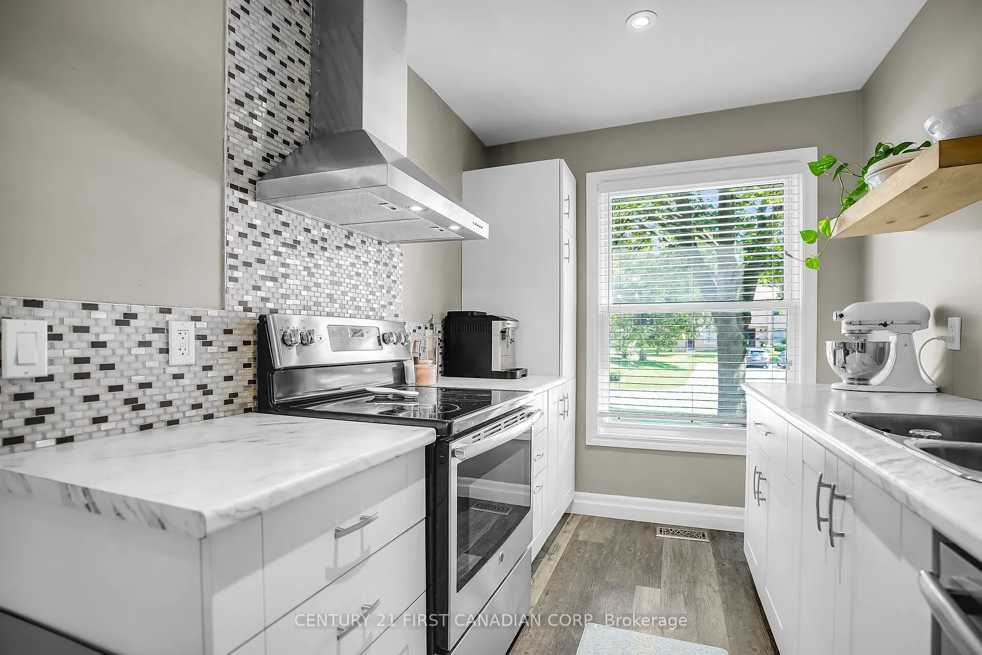 640 Wonderland Road S, #57