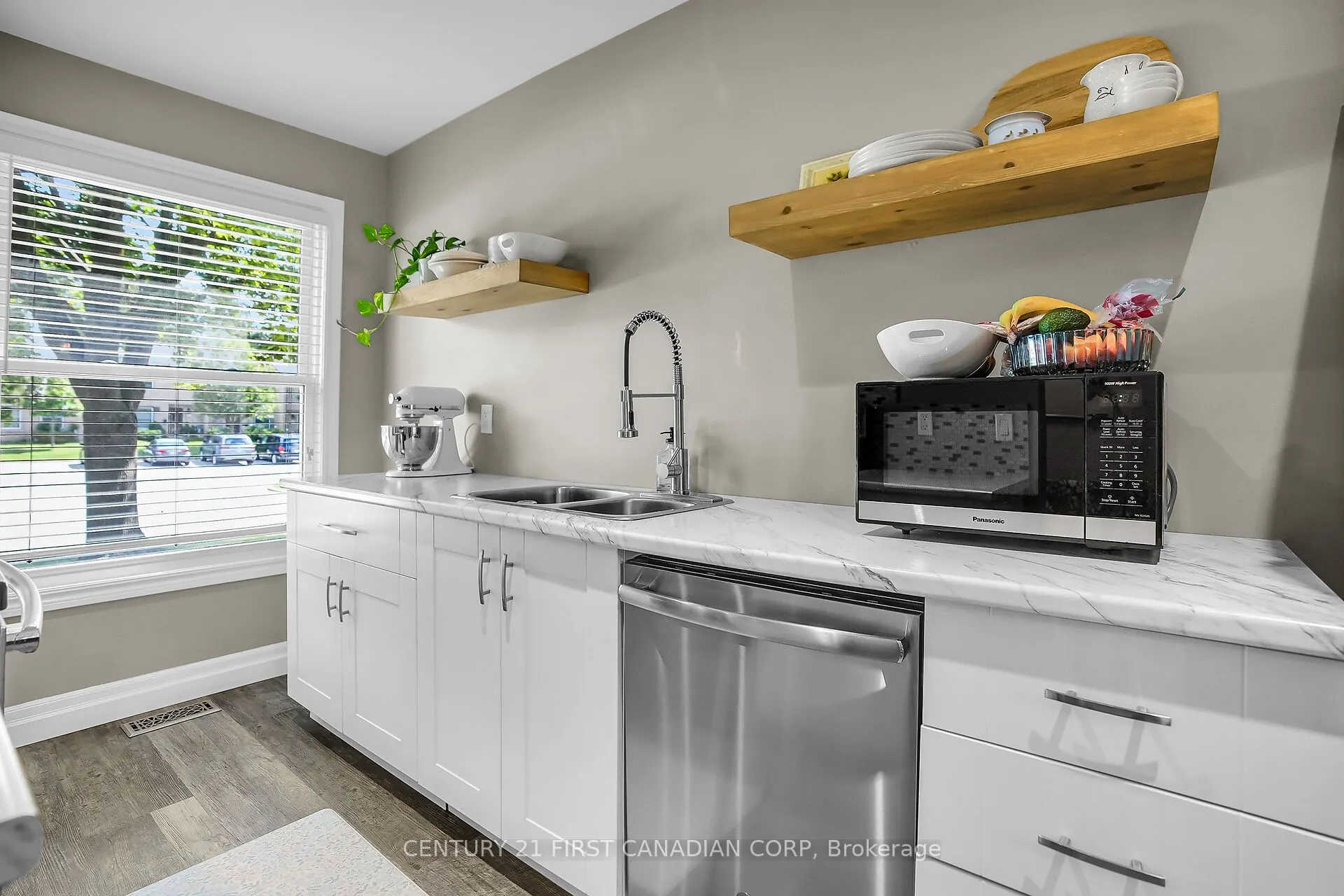 640 Wonderland Road S, #57