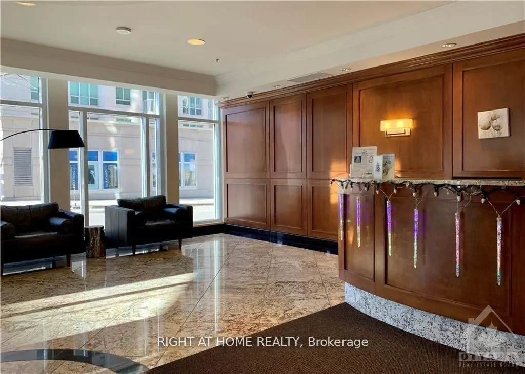 242 Rideau Street, #709