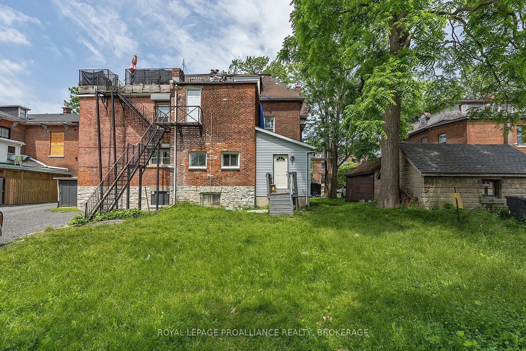 99 Bagot Street