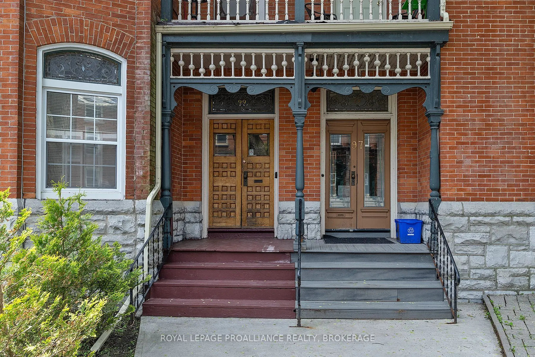 99 Bagot Street