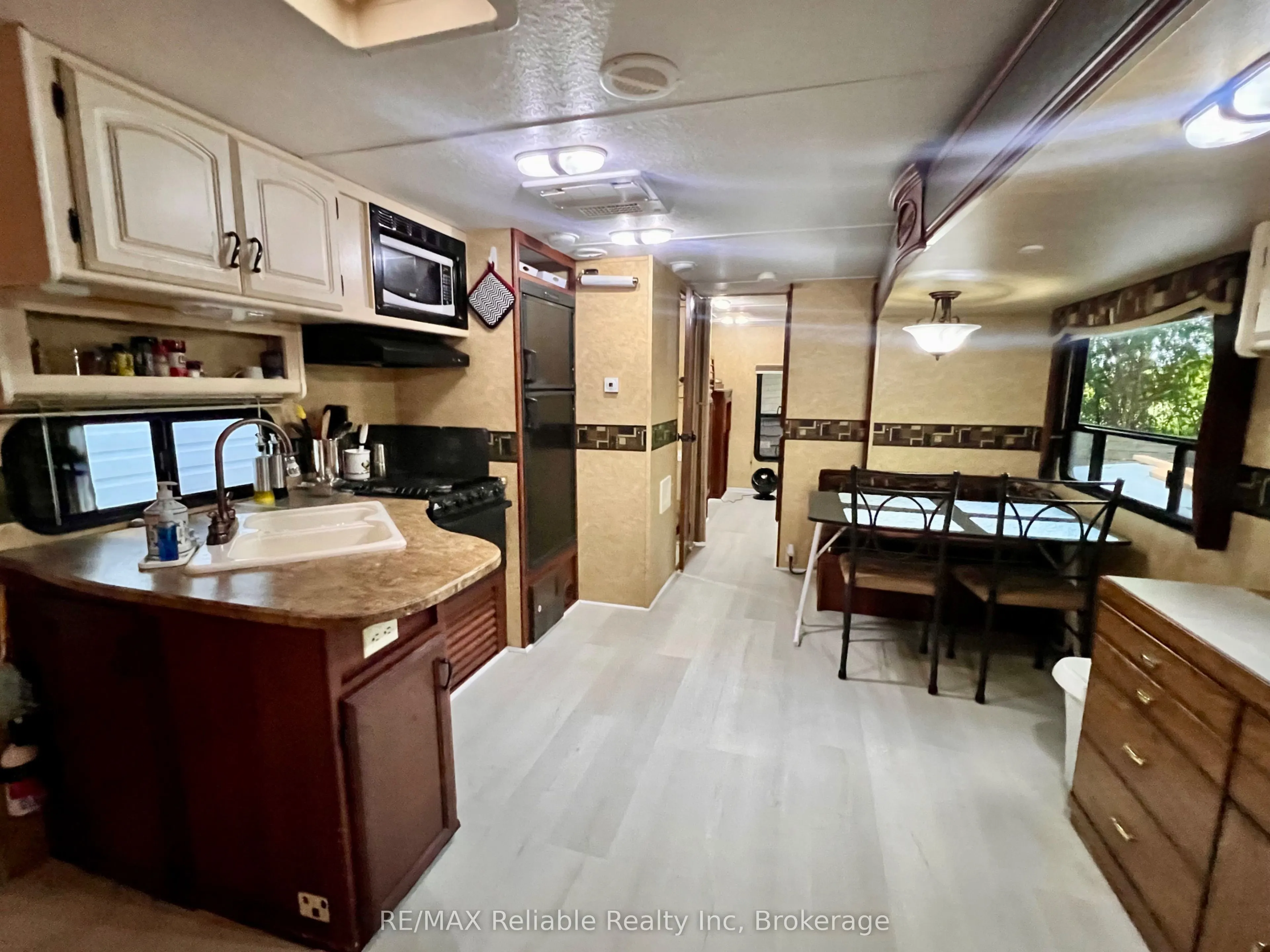33900 Sugarbush Road, #8