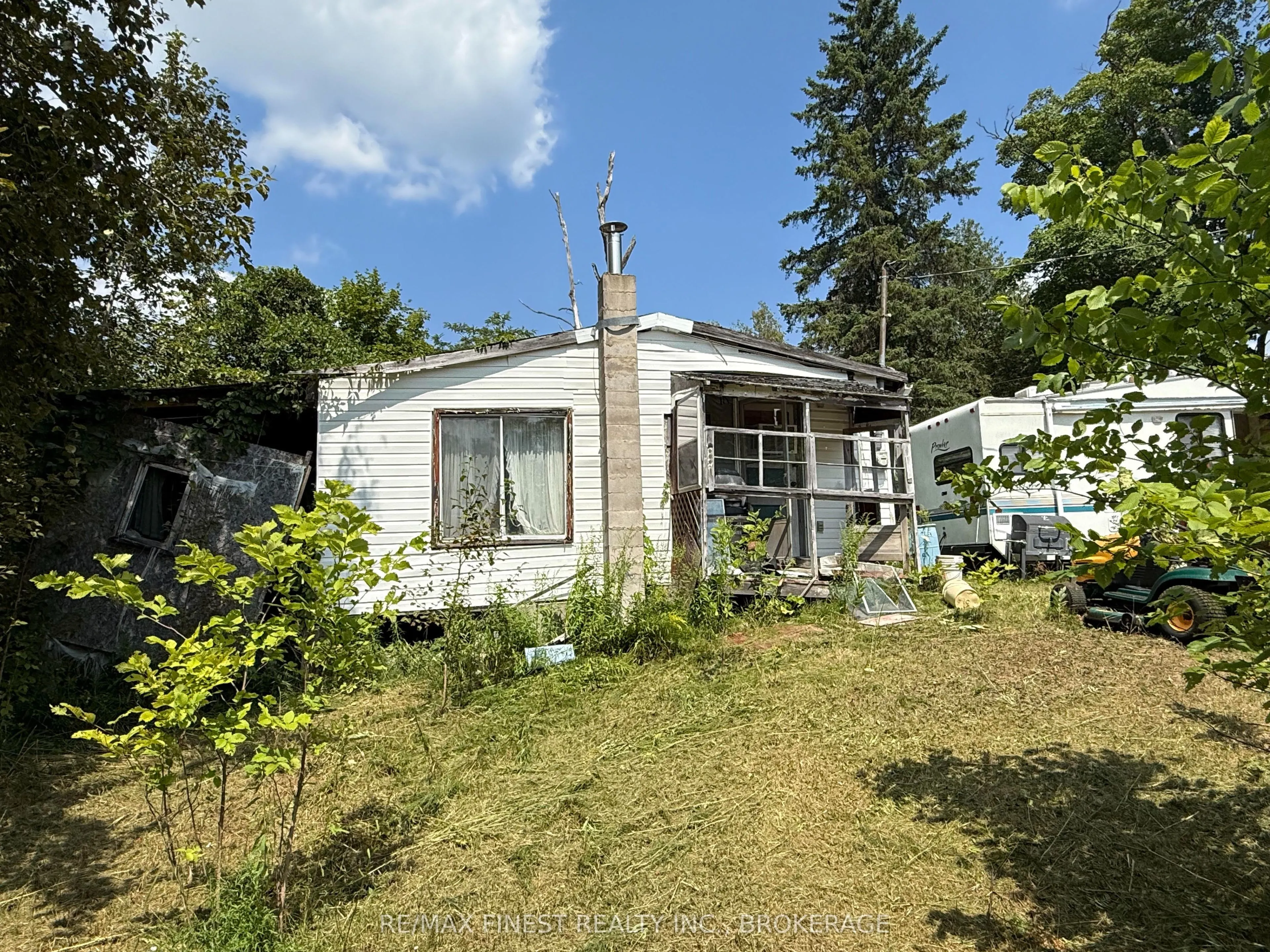 21508 Highway 41