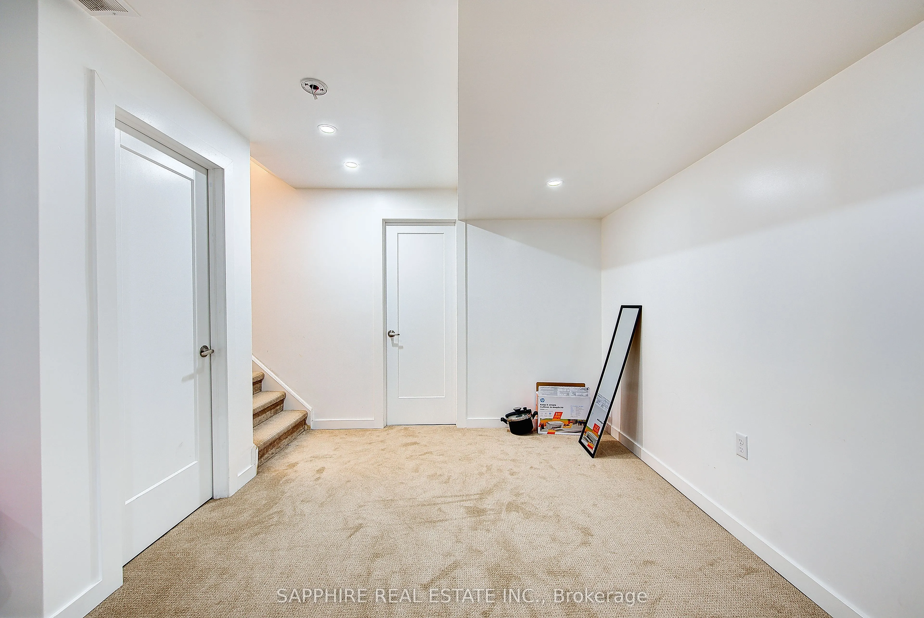 1763 Owen Lane