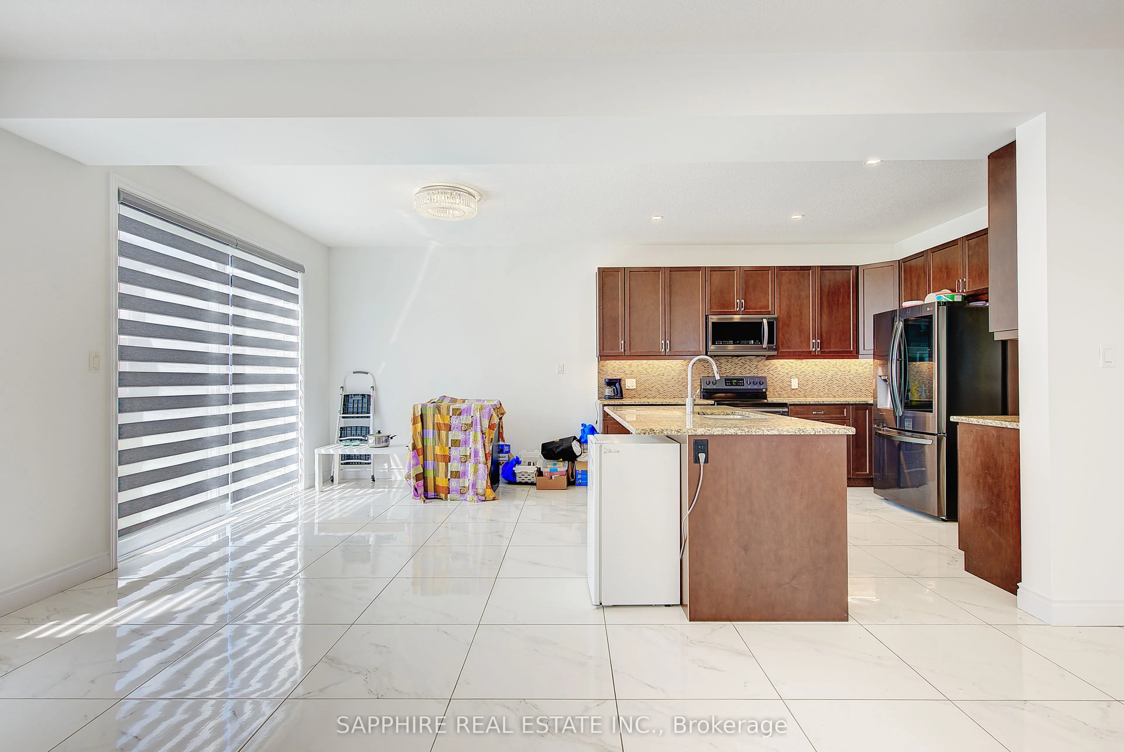 1763 Owen Lane
