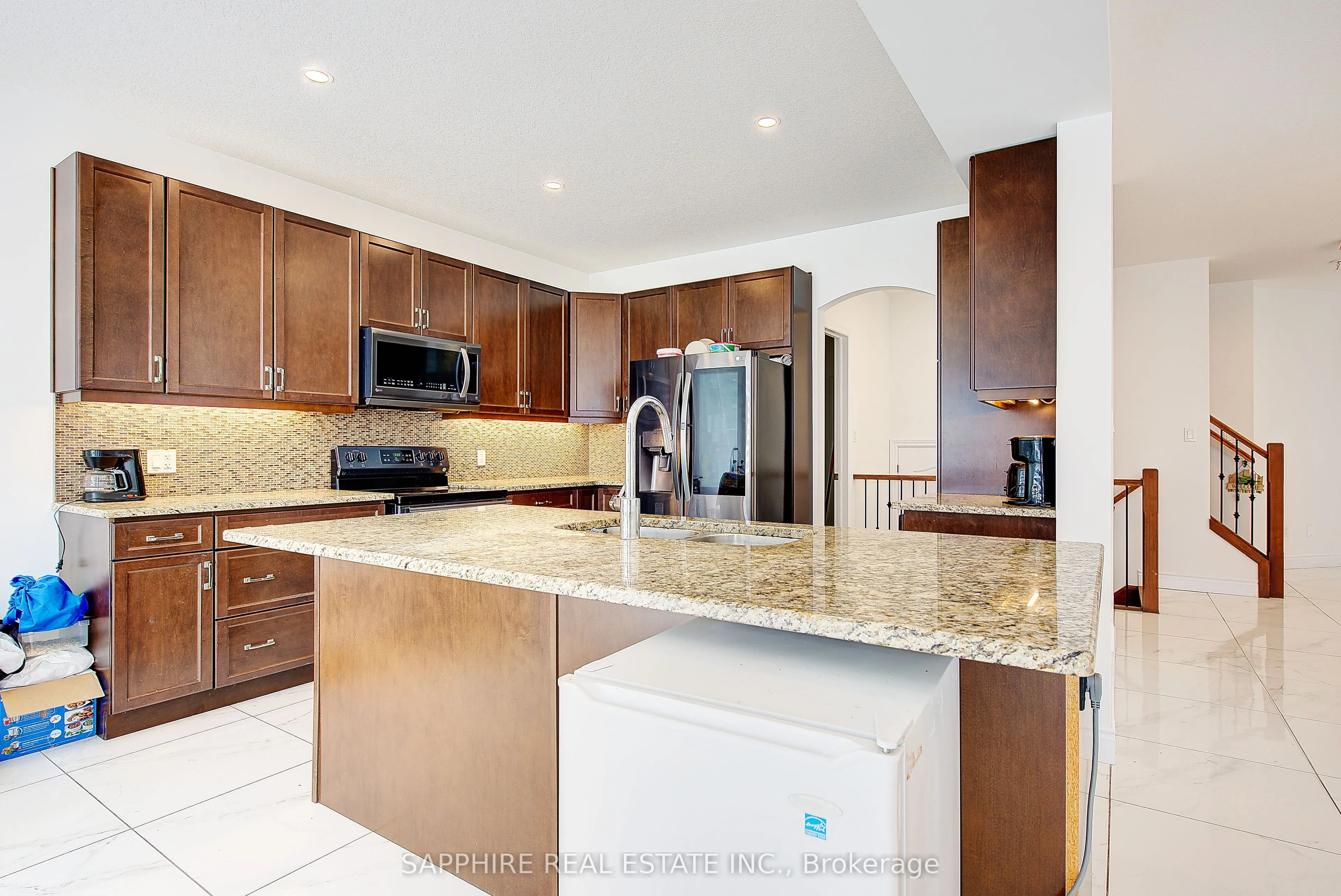 1763 Owen Lane