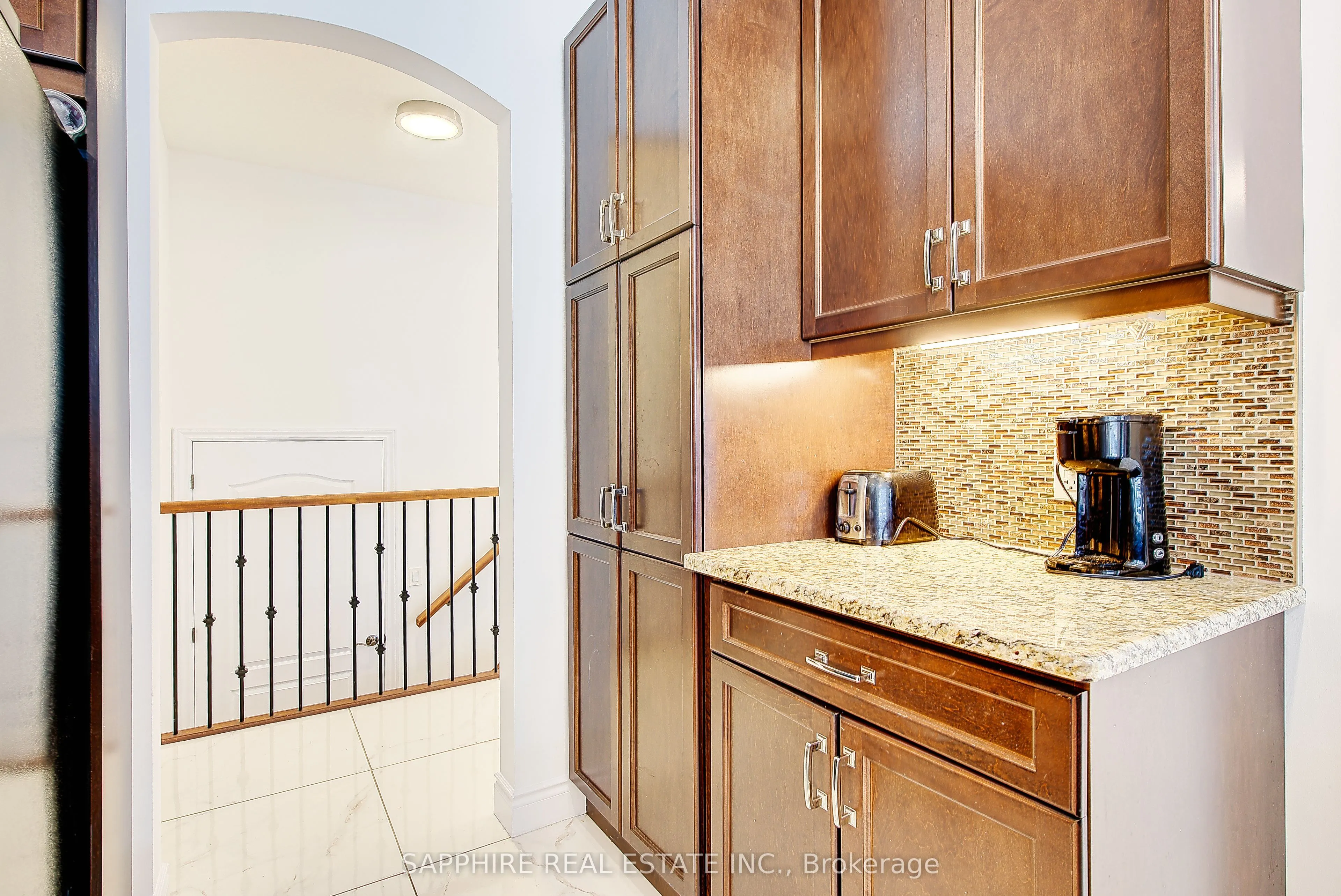 1763 Owen Lane