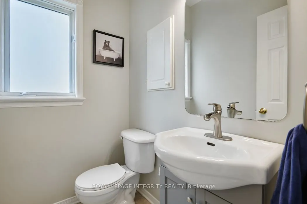 1036 Rocky Harbour Crescent