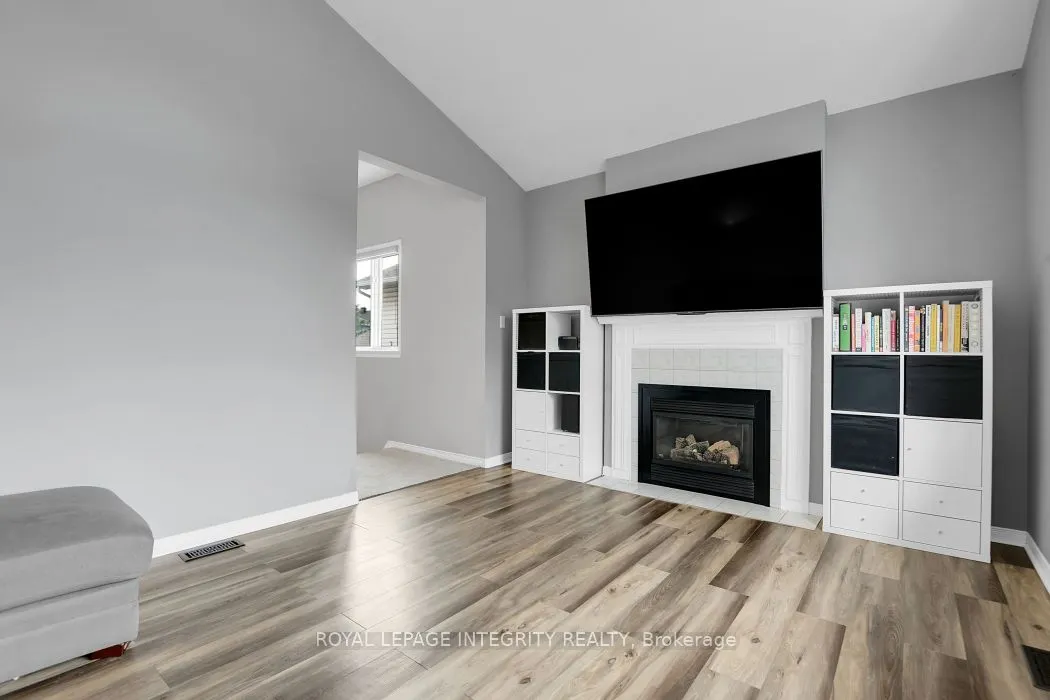 1036 Rocky Harbour Crescent