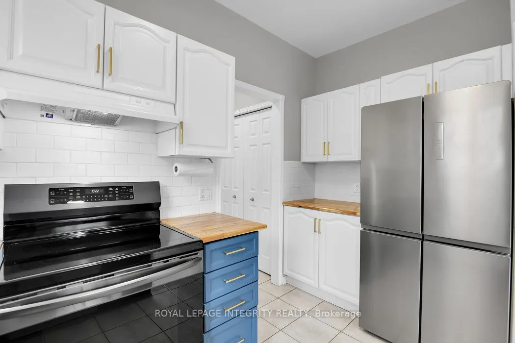 1036 Rocky Harbour Crescent