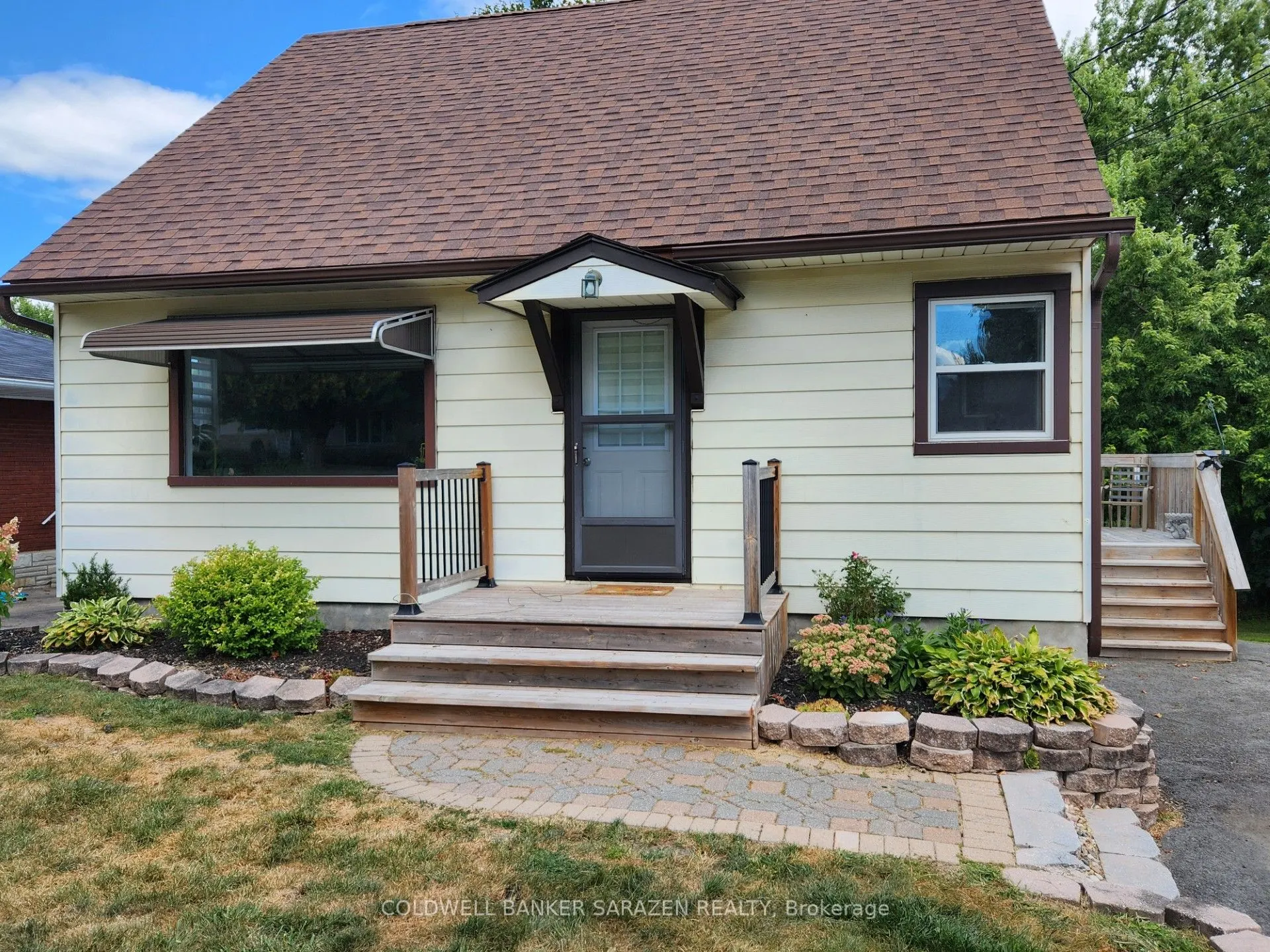 56 RIVER Road S