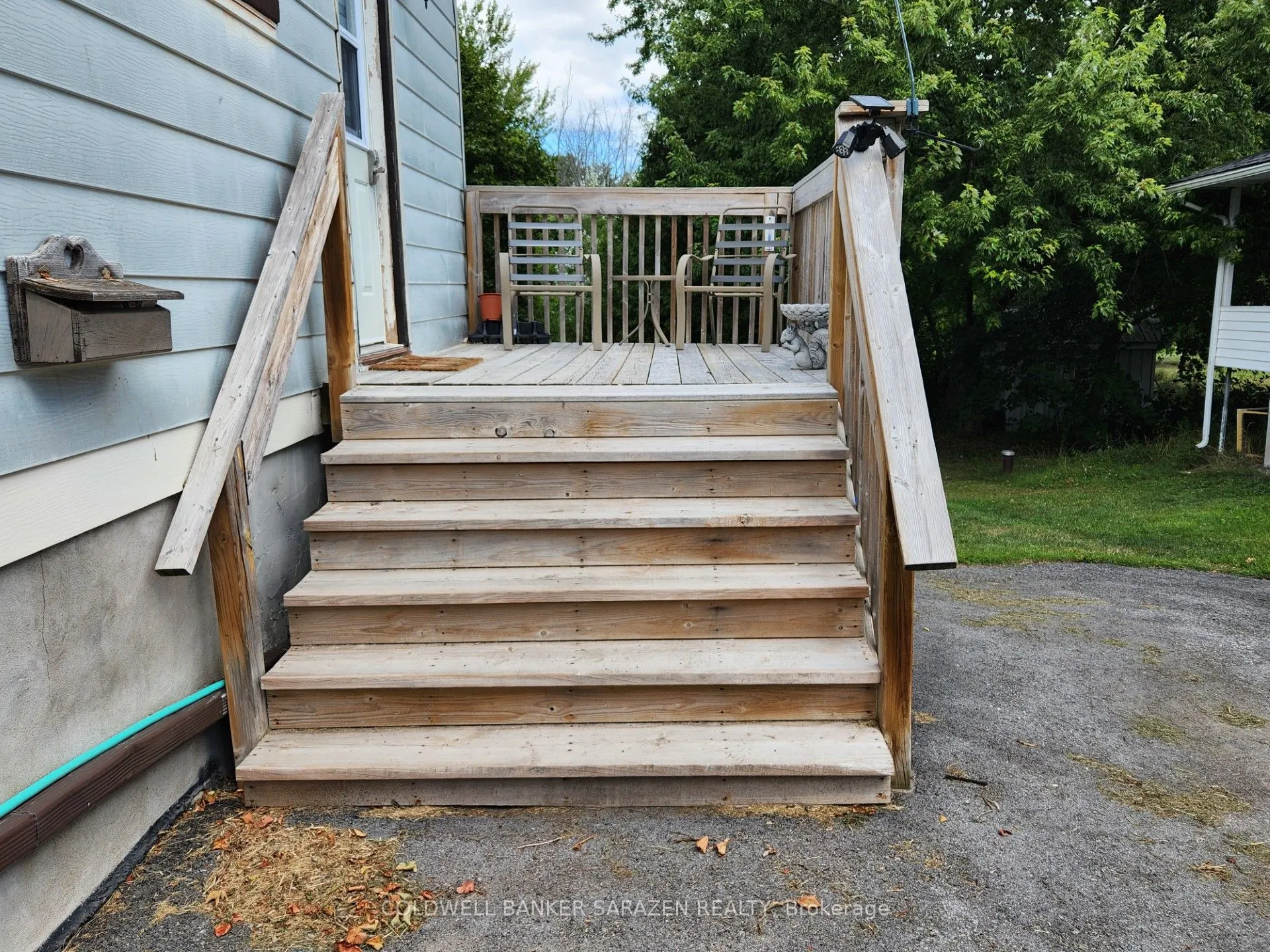 56 RIVER Road S