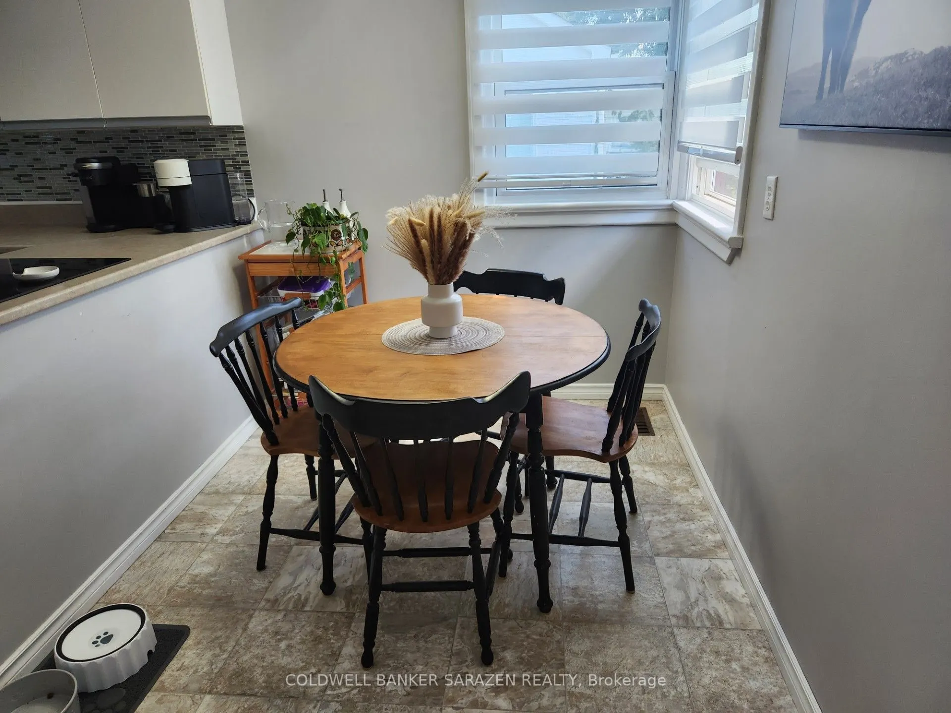 56 RIVER Road S