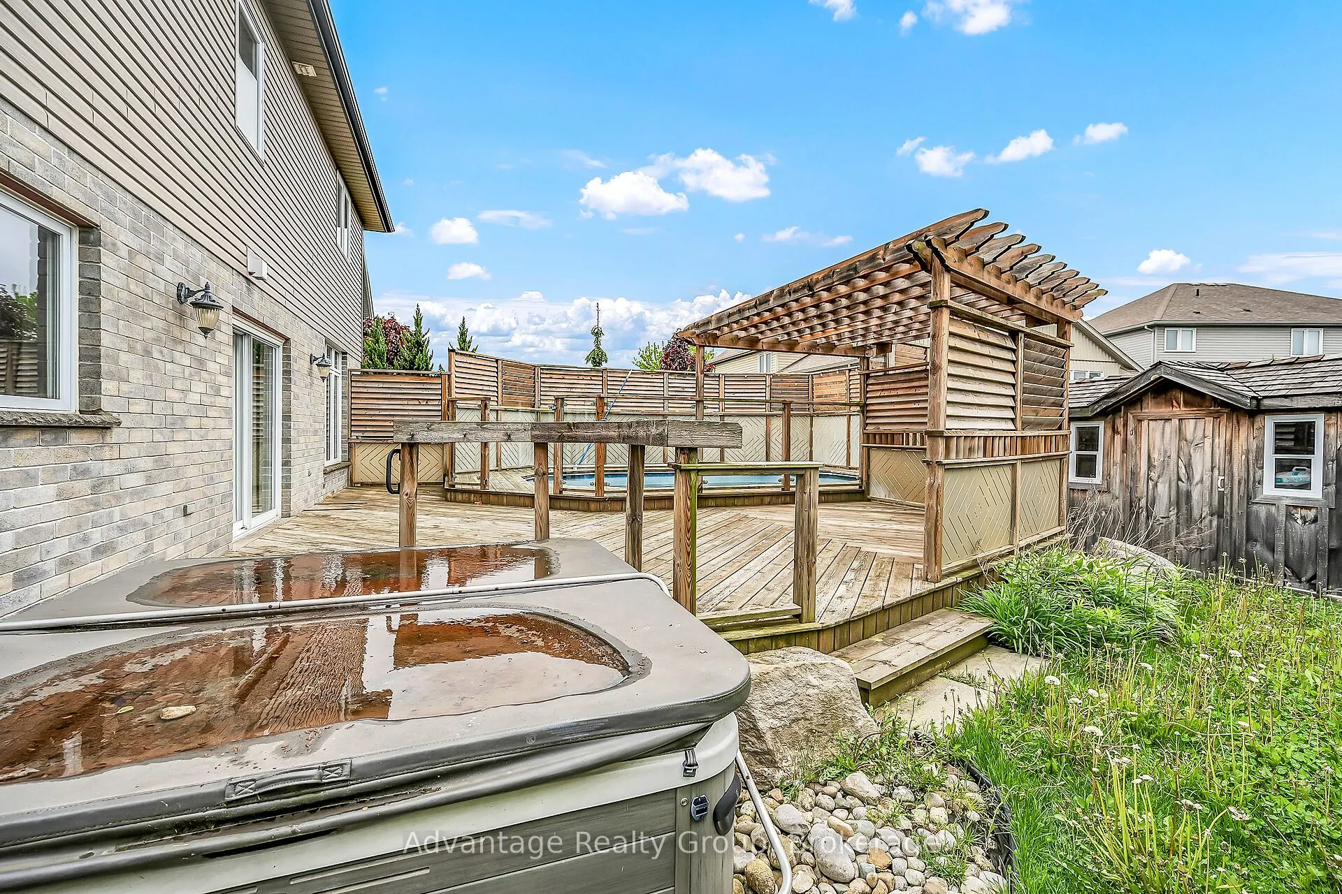 505 Lakeview Drive