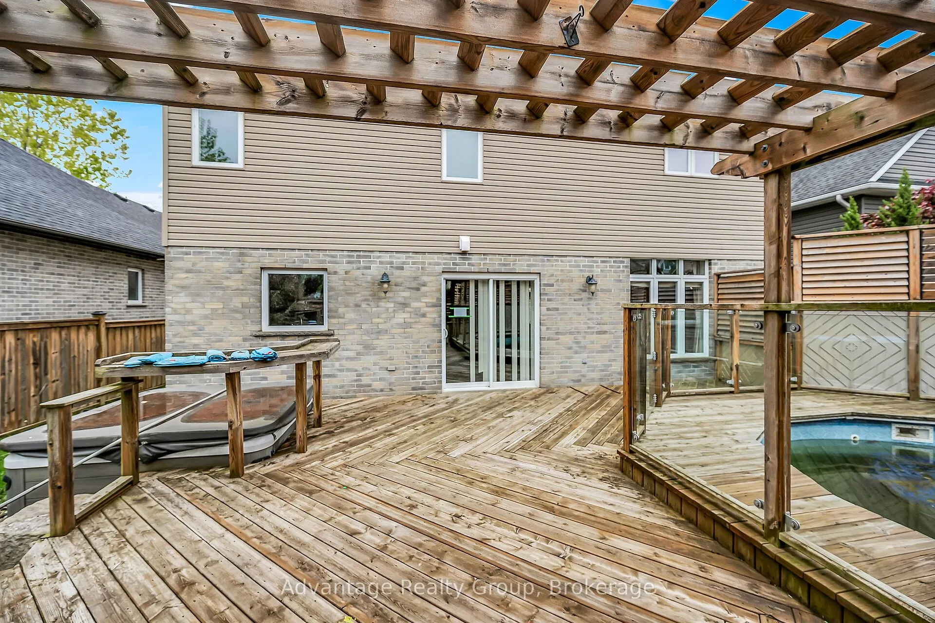 505 Lakeview Drive