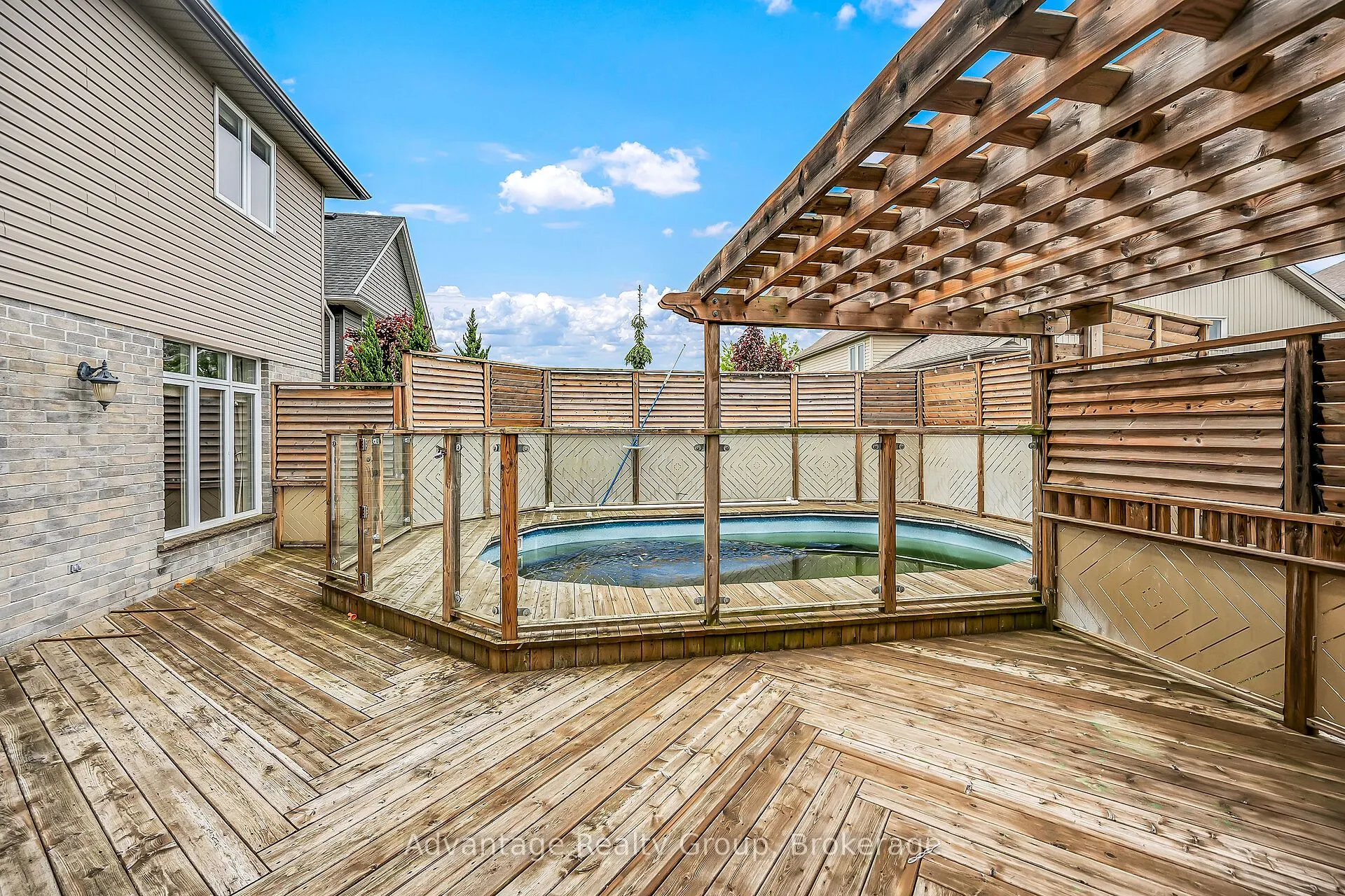 505 Lakeview Drive