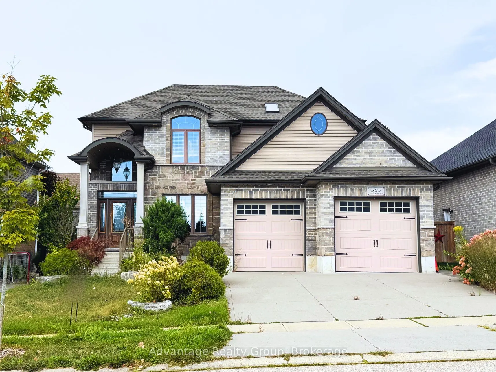 505 Lakeview Drive